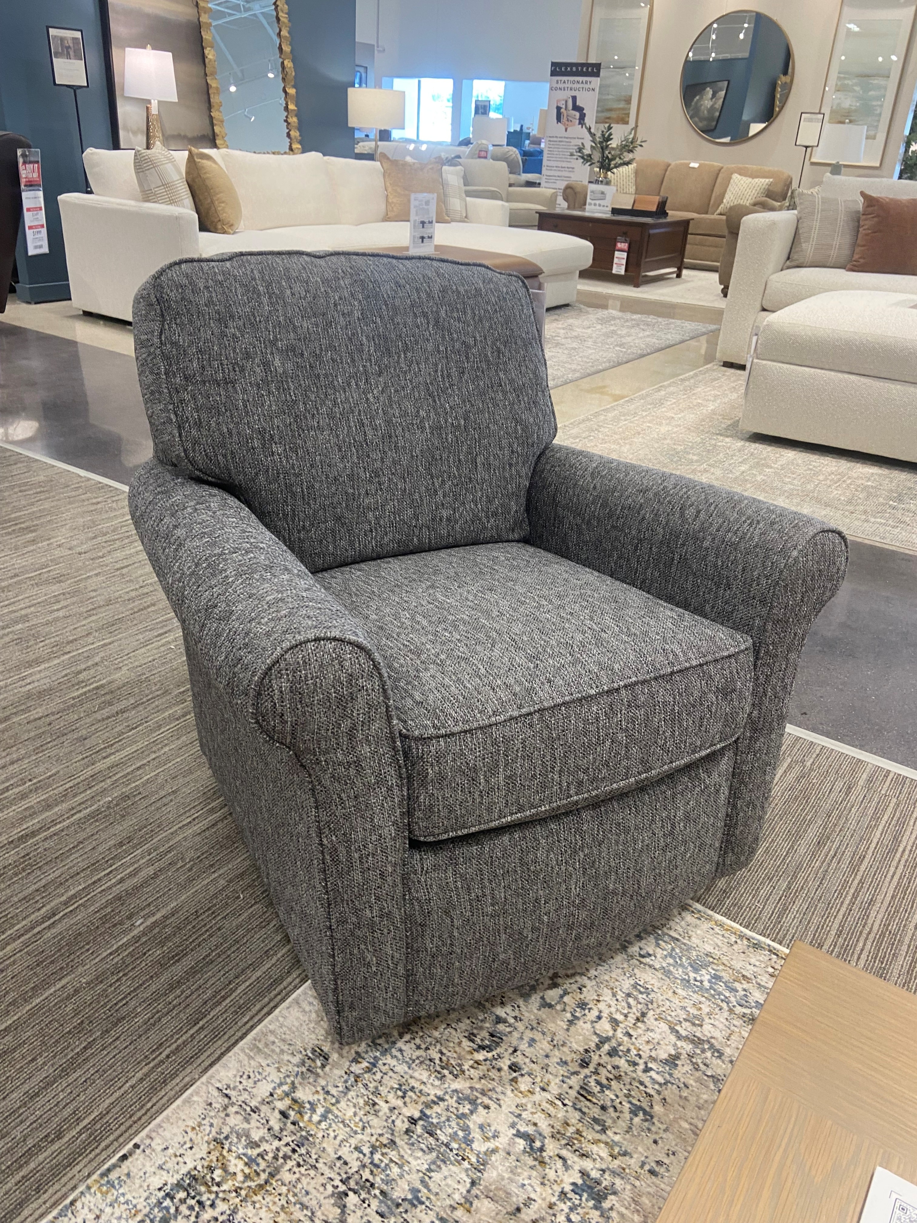 Parkway Swivel Glider