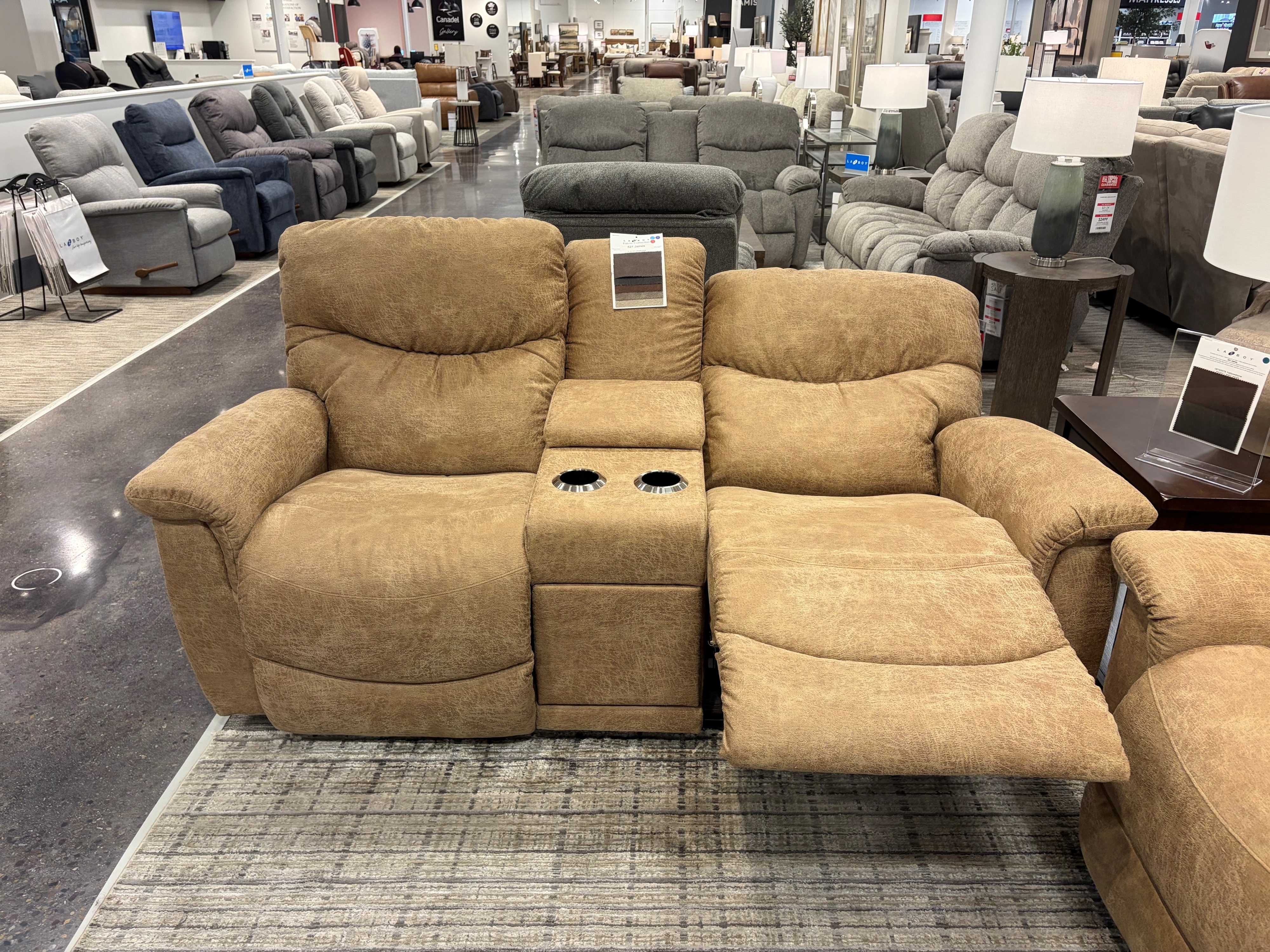 La-Z-Boy James X49-521-W2-E153773 Power Reclining Loveseat w/HR