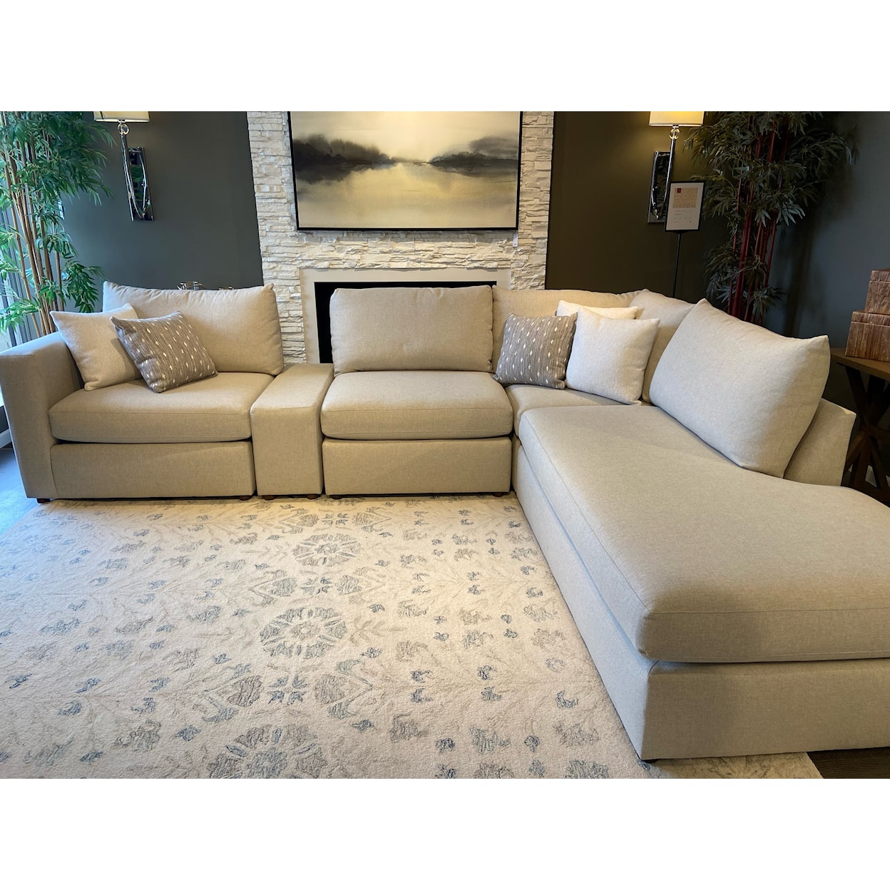 Bassett Beckham Modular Sectional w/Console & Chaise