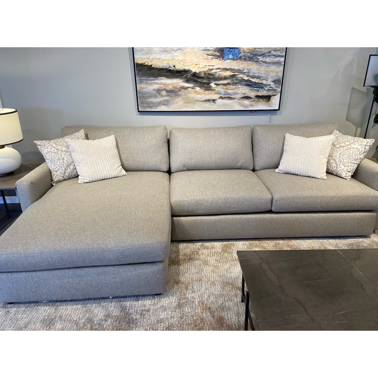 Bassett Allure Sectional Sofa w/Chaise