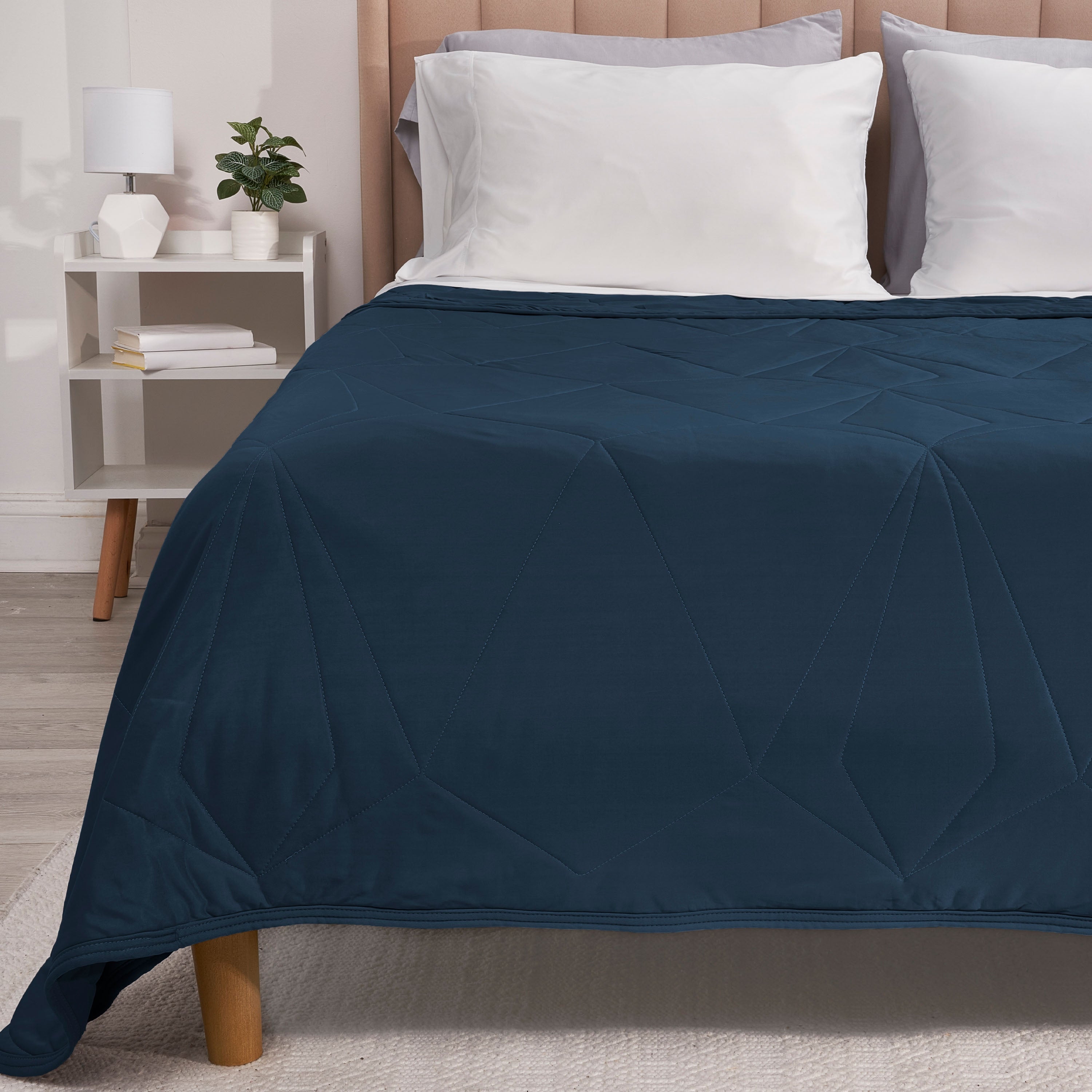 Navy / Queen Cooling Blanket