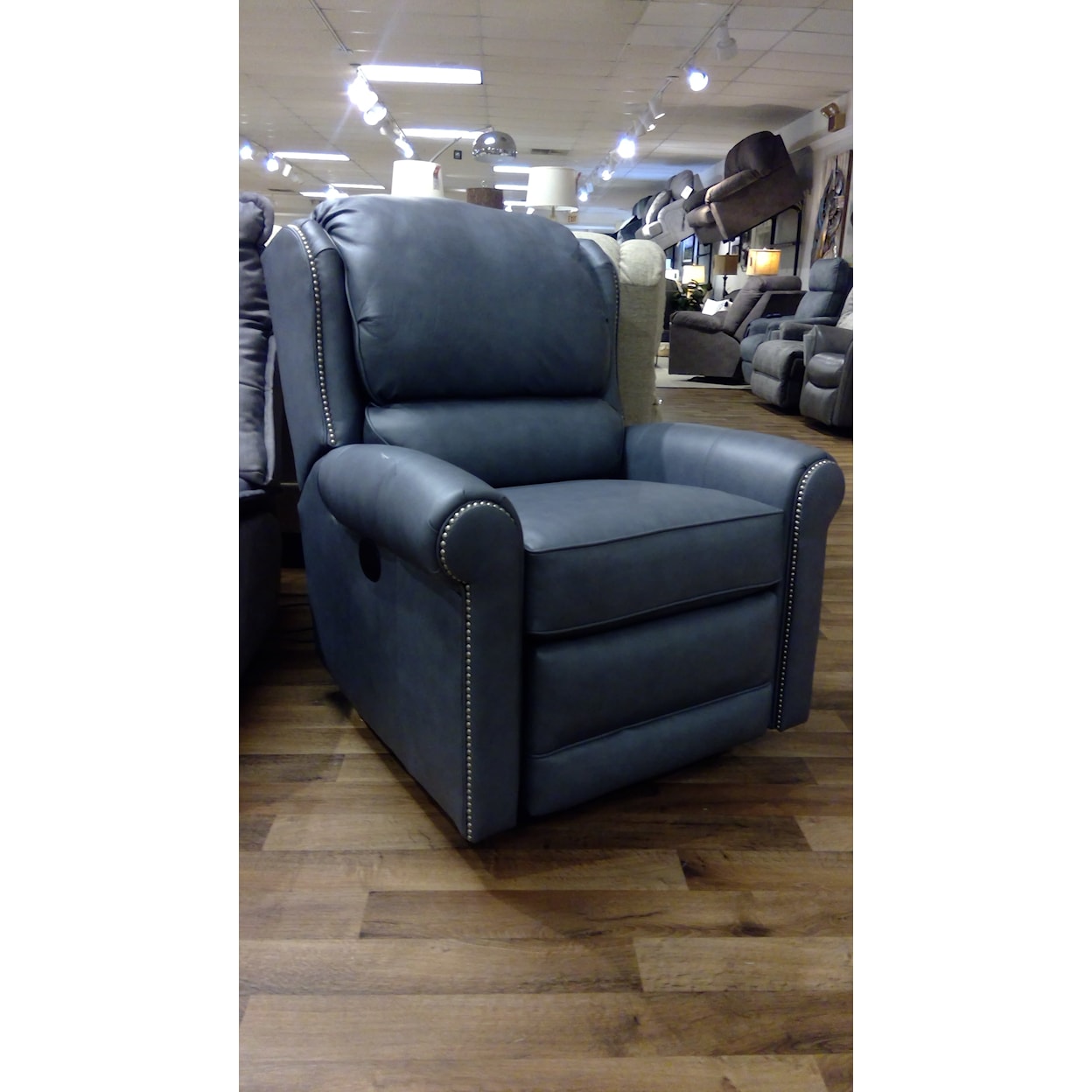 Smith Brothers 720L Casual Leather Power Reclining Chair