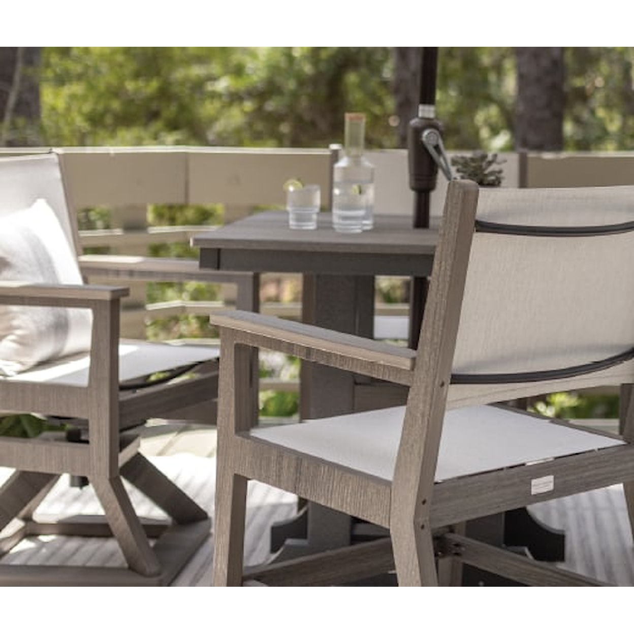 Berlin Gardens Harbor 44" Square Outdoor Dining Table