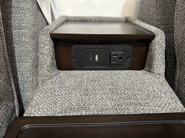 Flexsteel Dawson Modern Sectional