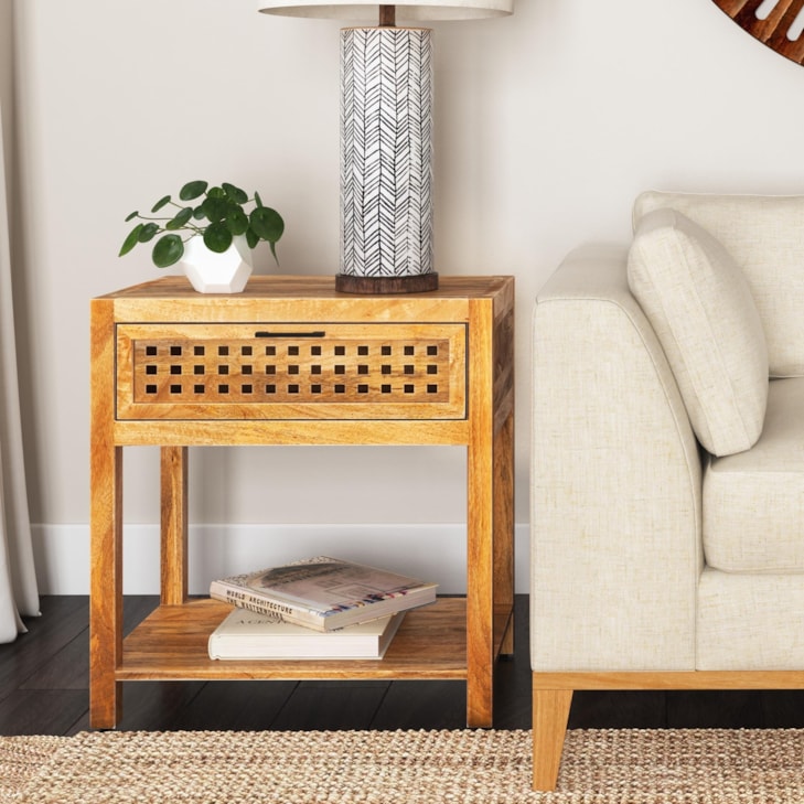 Bassett Mirror Pentak End Table