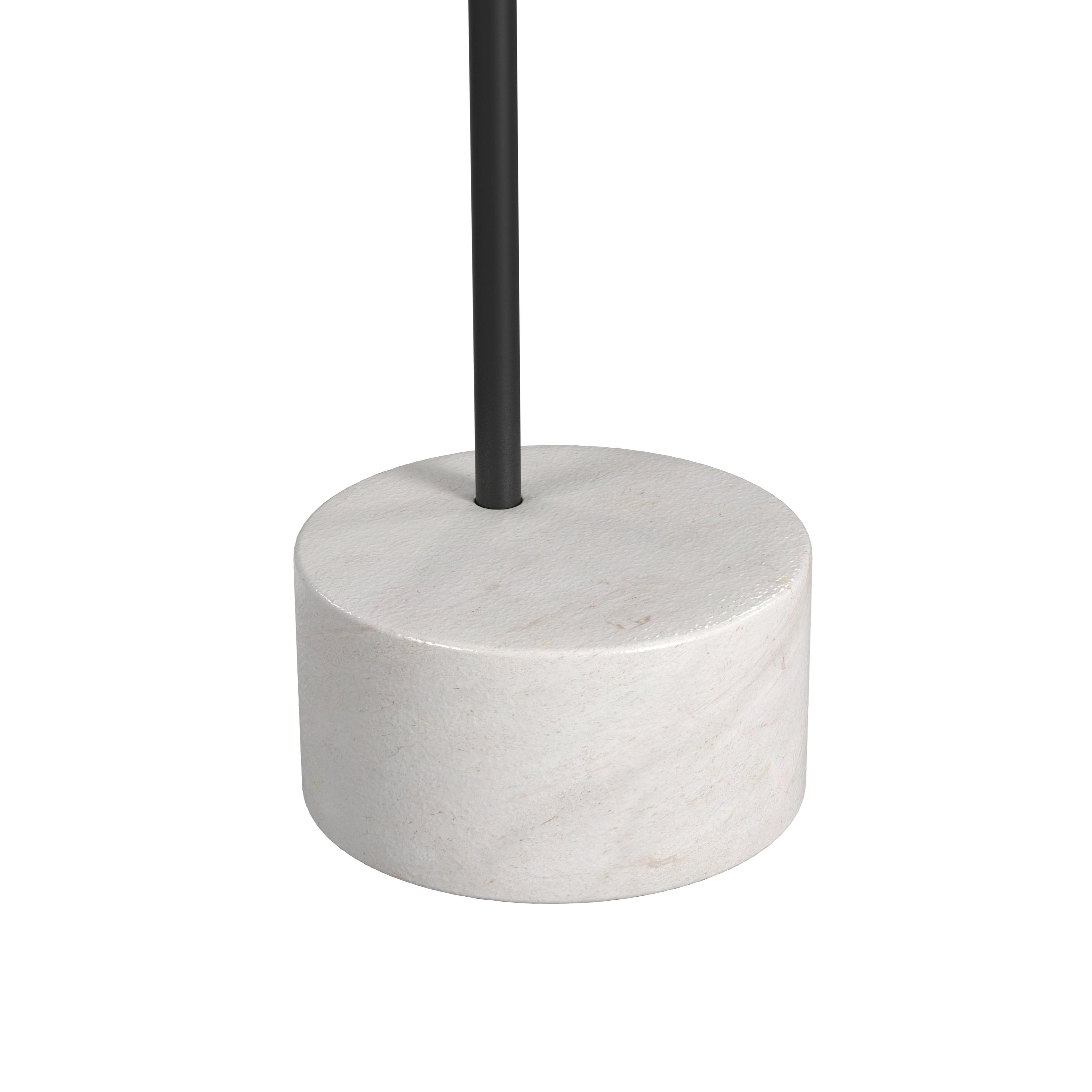 Banyan Scatter Table