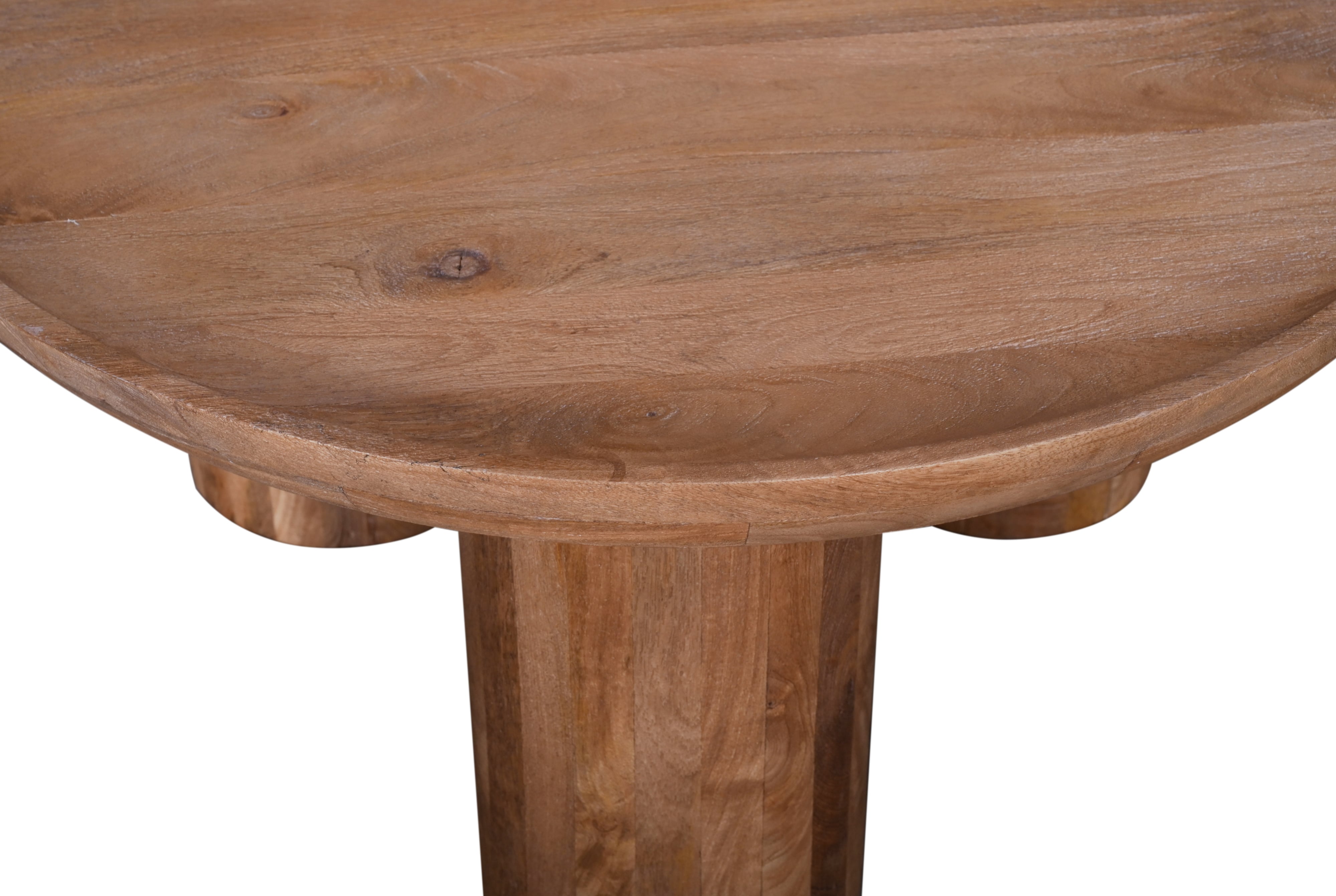 Round Cocktail Table