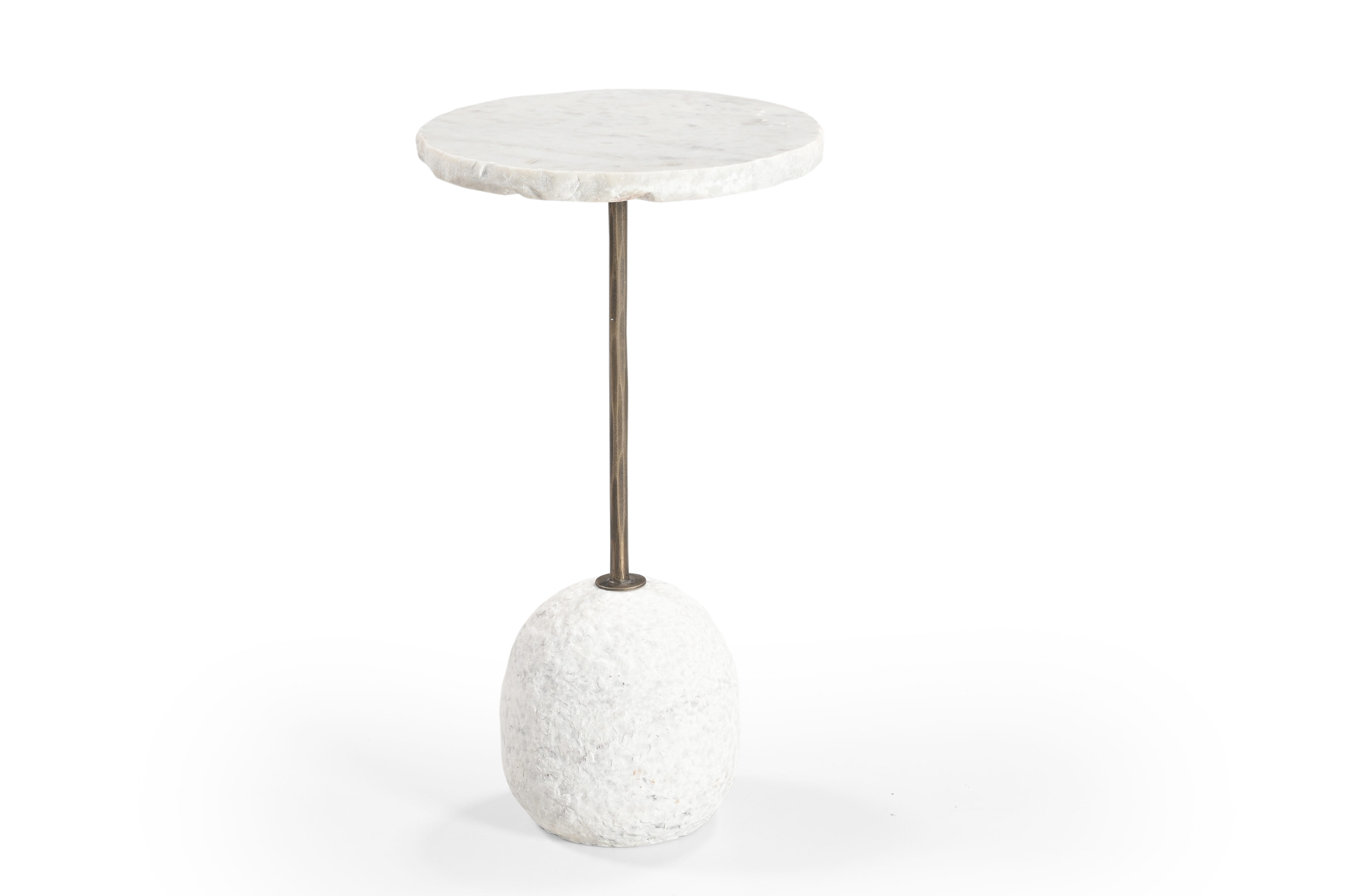 Aeirith Accent Table