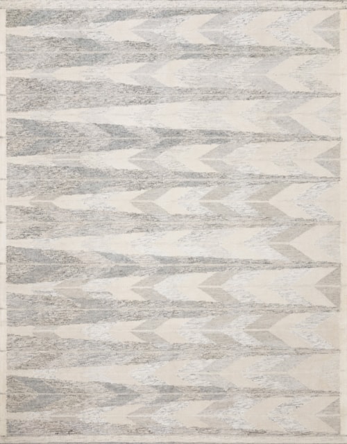 1'6" x 1'6"  Pewter / Silver Rug