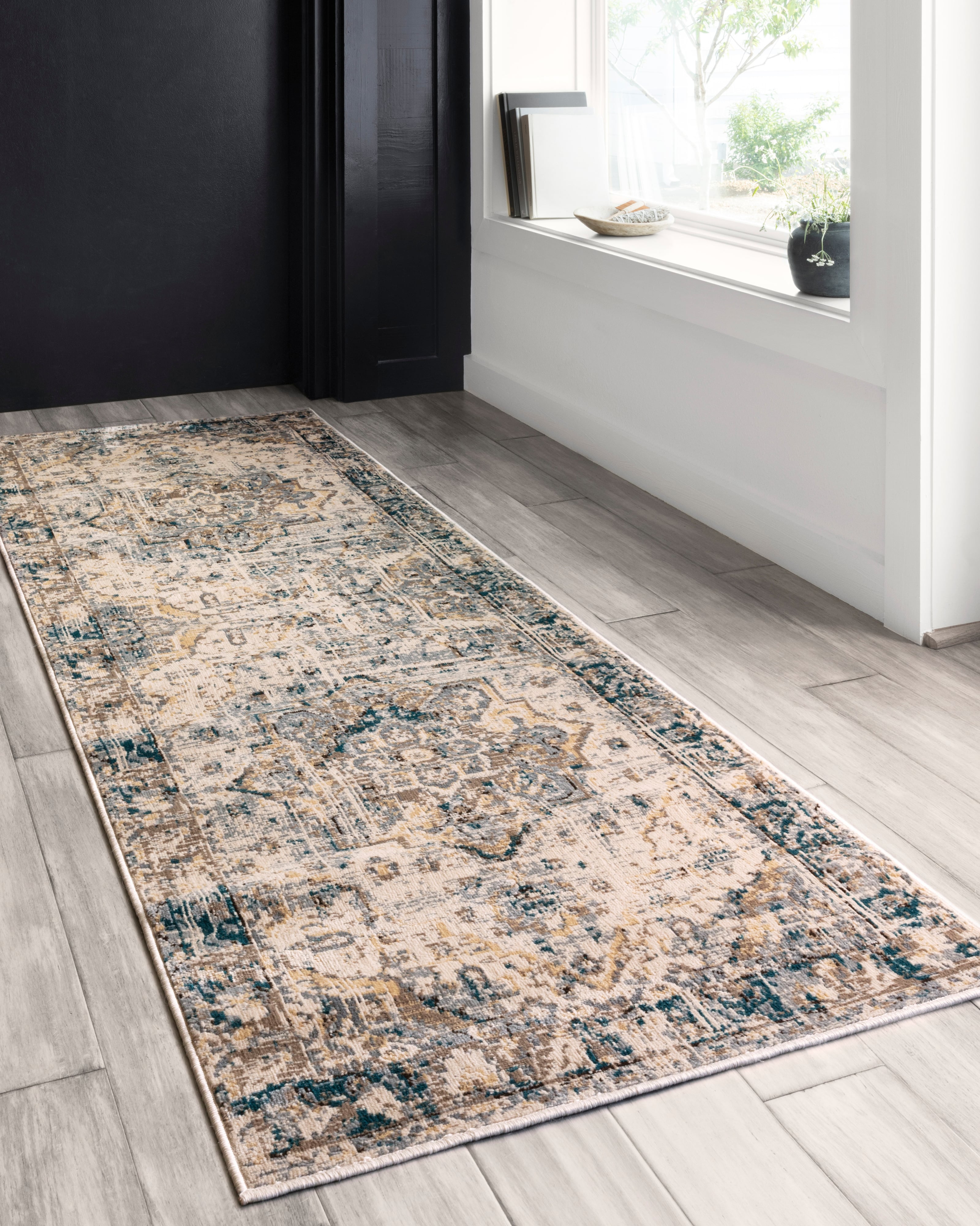 Loloi Rugs Isadora 2'7" x 8'0"  Rug