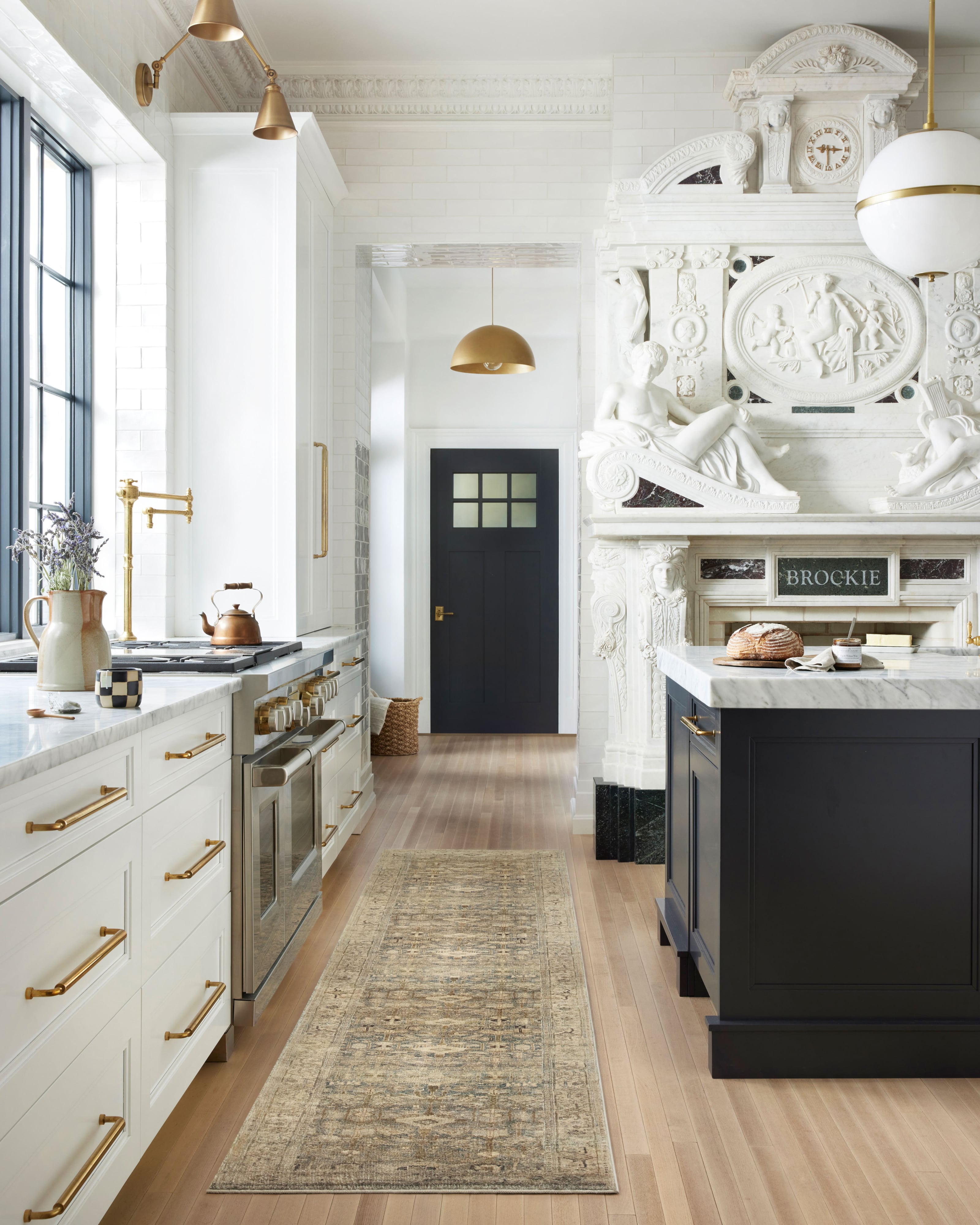 Loloi Rugs Margot 18" x 18"  Rug