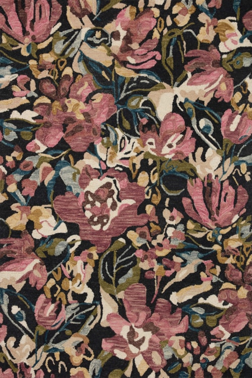 2'3" x 3'9" Black / Berry Rug