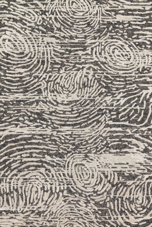 1'6" x 1'6"  Charcoal / Silver Rug