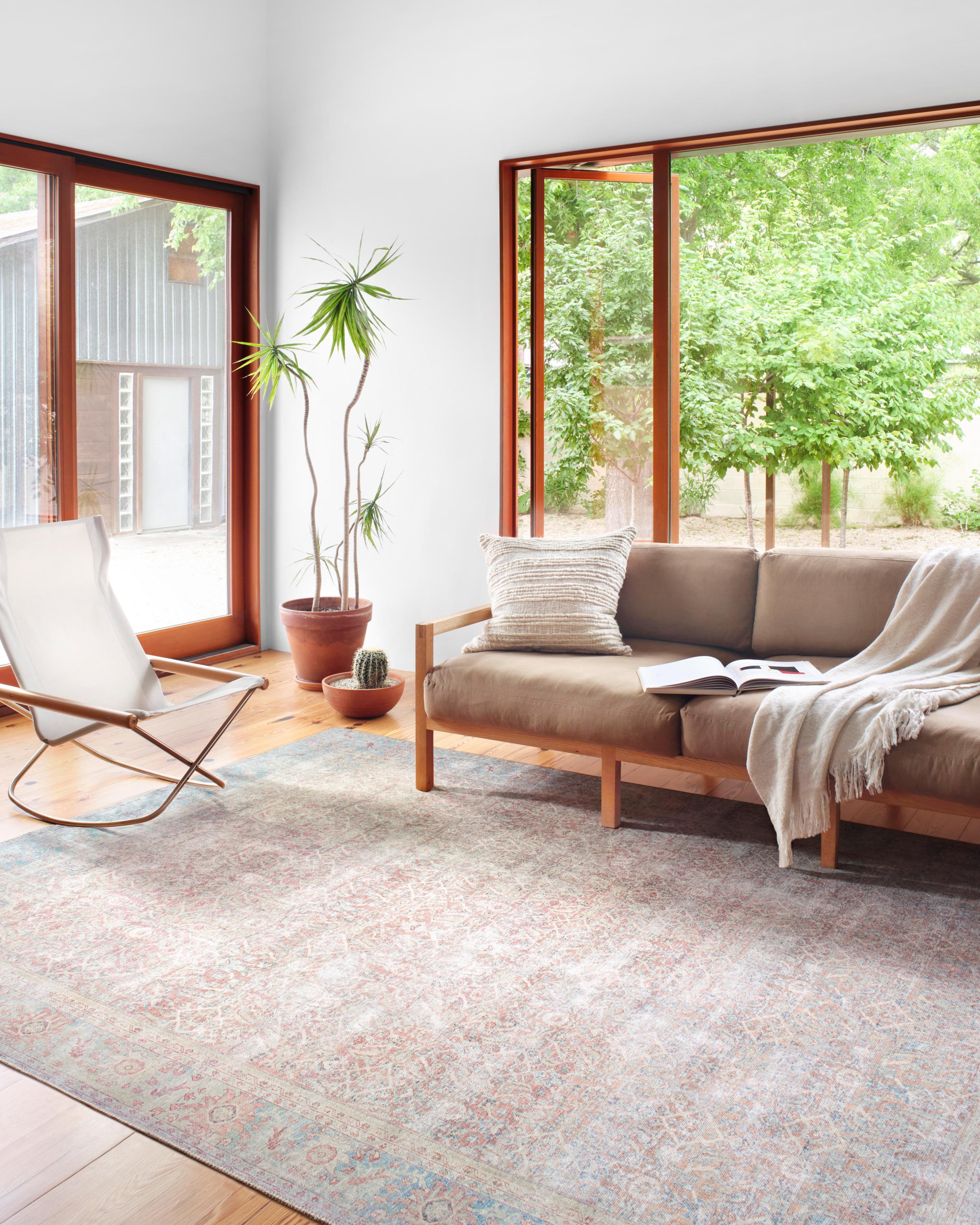 18" x 18" Red / Teal Sample Rug