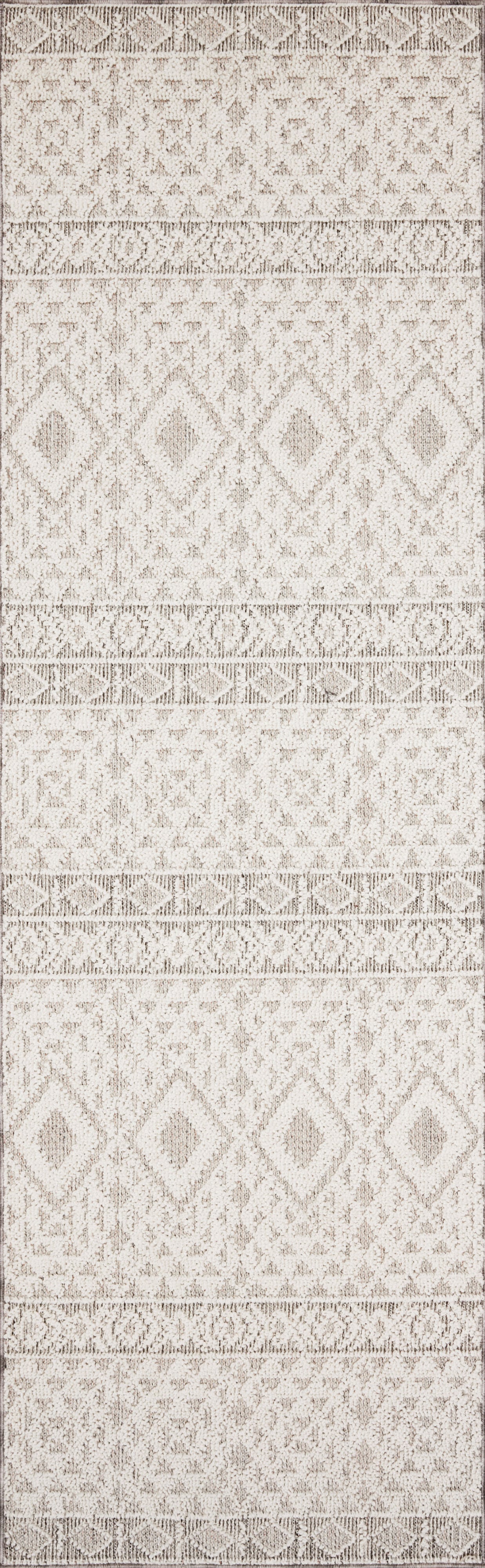 2'7" x 10'0" Silver / Ivory Rug