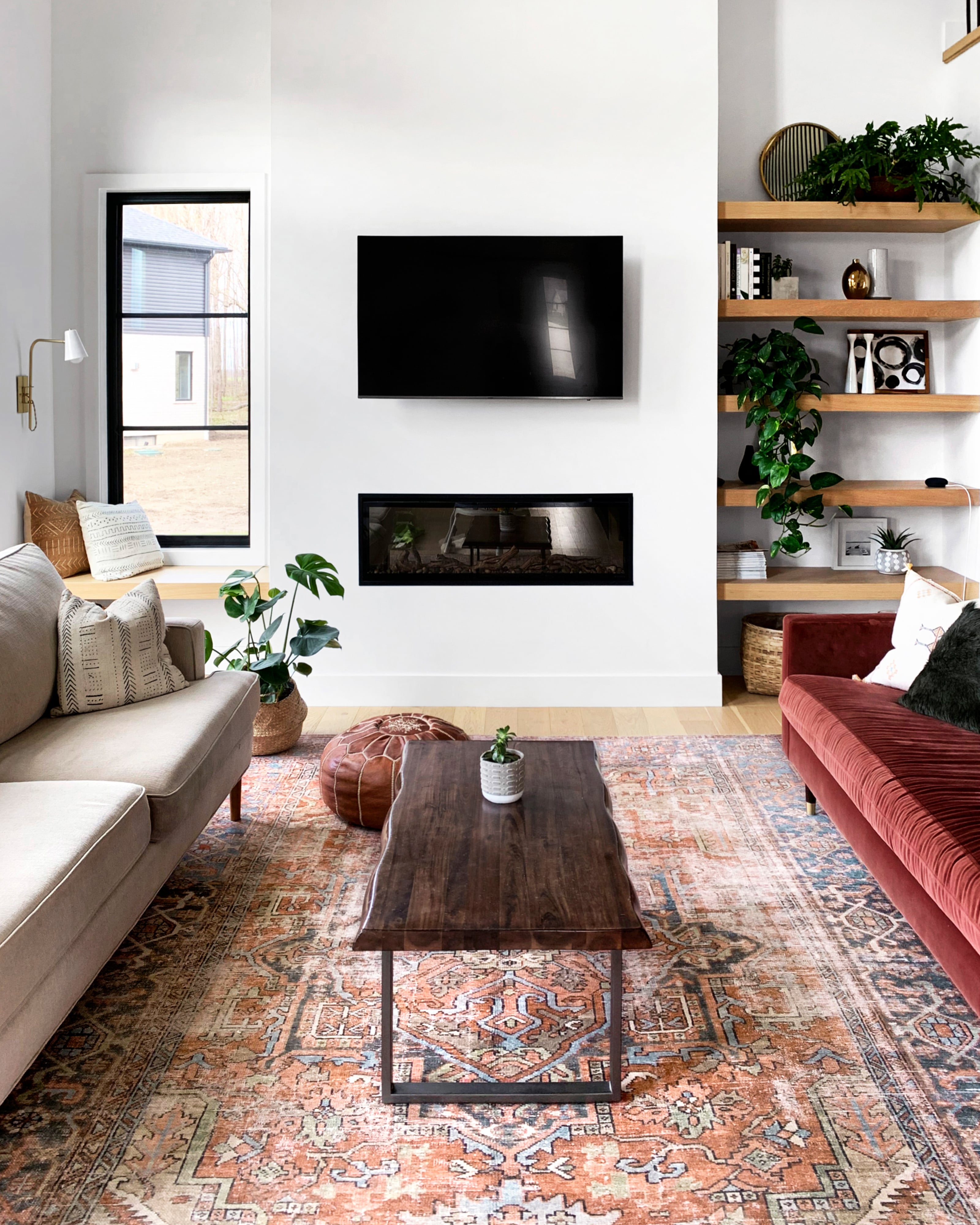 2'6" x 7'6" Terracotta / Sky Rug