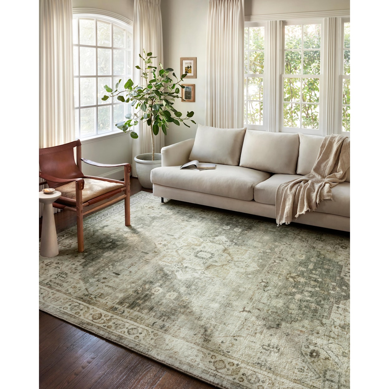 Reeds Rugs Rosette 18" x 18"  Rug