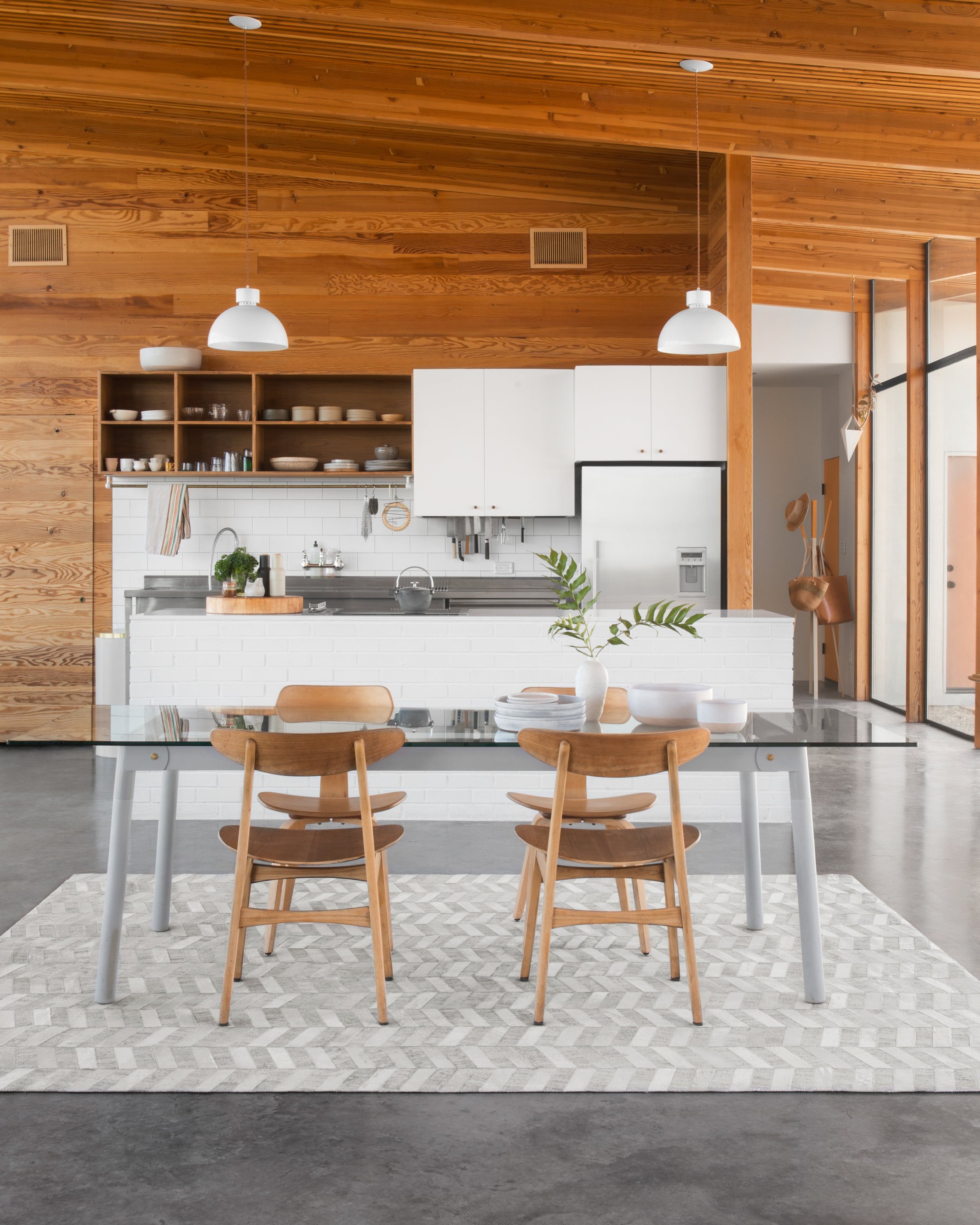 5'-0" x 7'-6" Area Rug