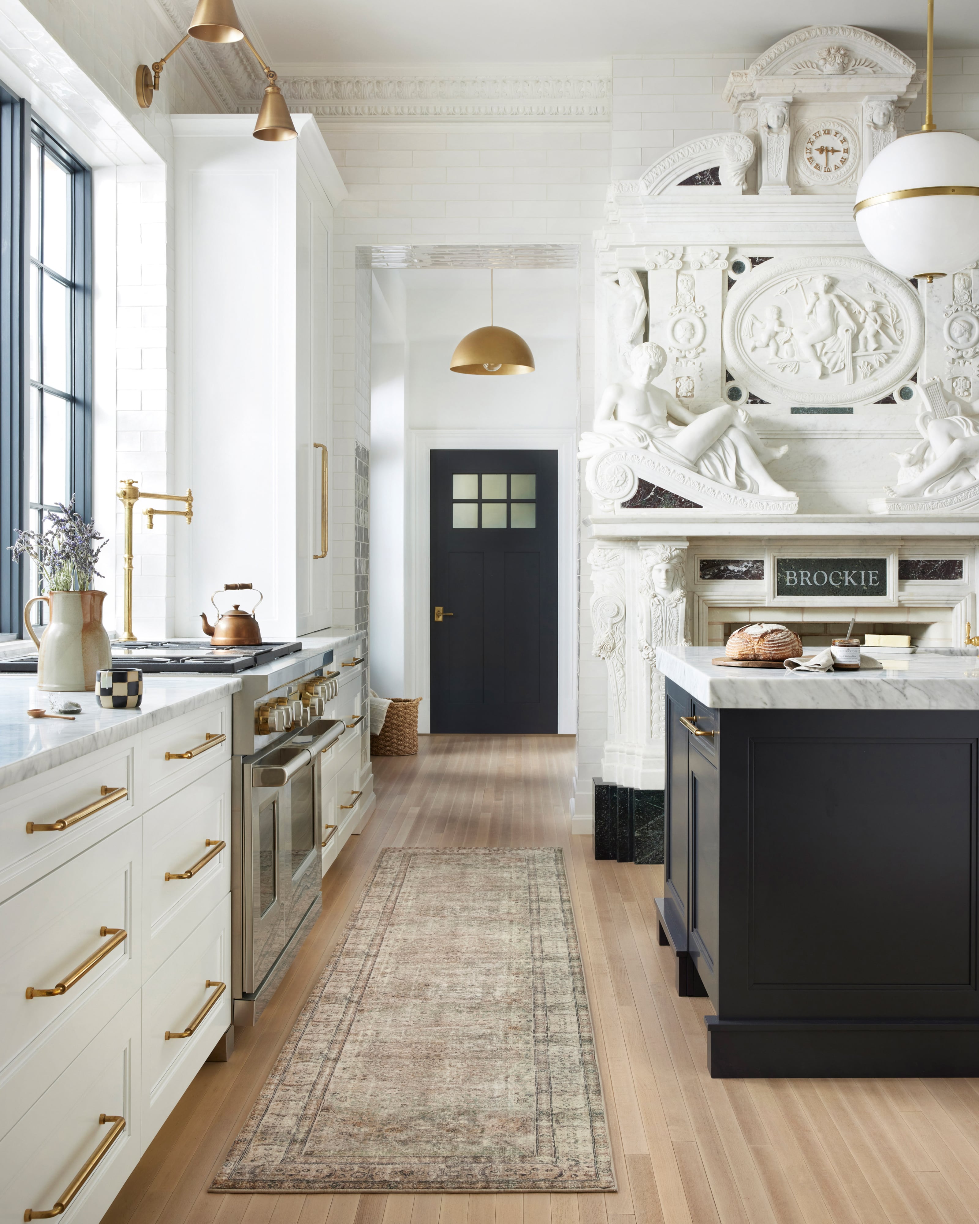 Loloi Rugs Margot 18" x 18"  Rug