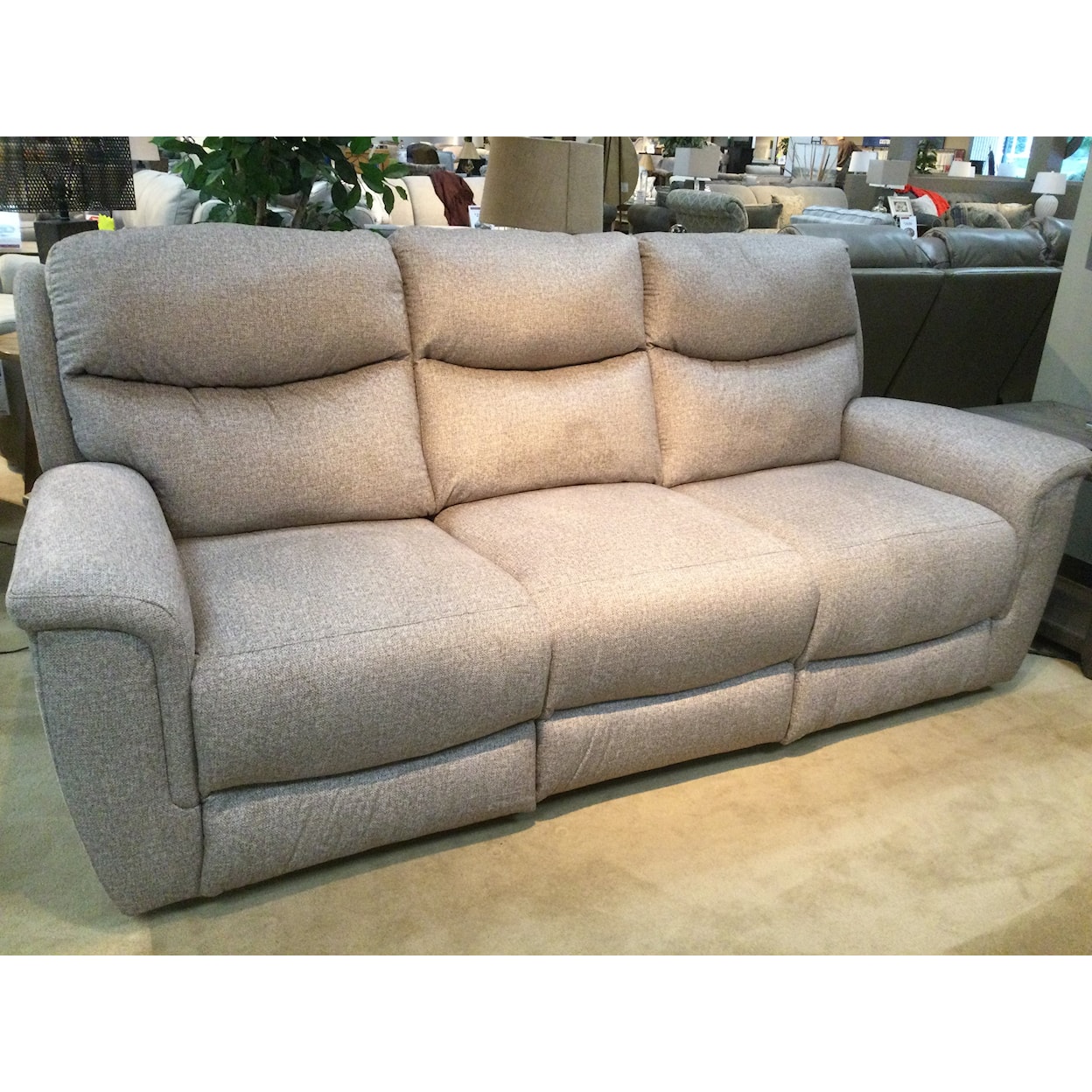 Southern Motion Ovation Double Reclining Sofa