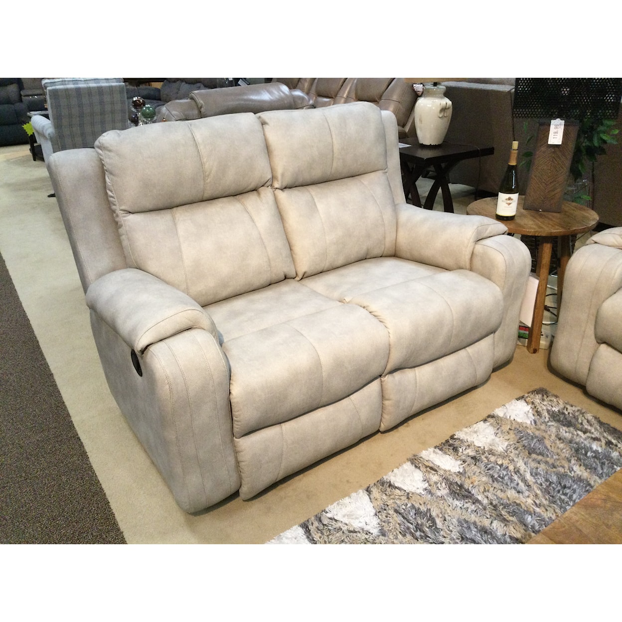 Southern Motion Contour Double Reclining Loveseat