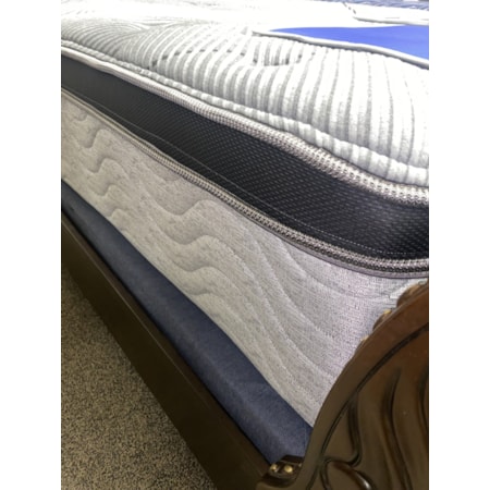 CRESENT EURO PLUSH QUEEN MATTRESS |