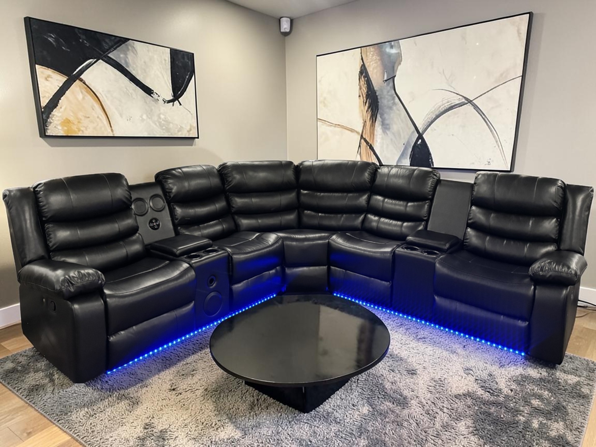 Olympus 6532 OLYMPUS BLACK SECTIONAL TRIPLE | POWER W/IMMERSIVE
