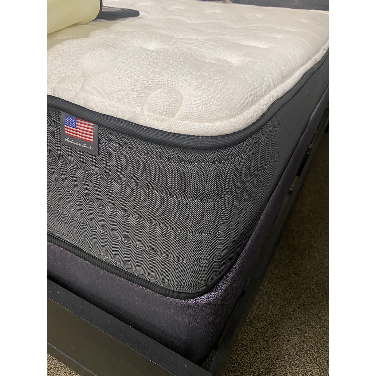 Bedding Industries of America Acadia ACADIA PLUSH COOL TOP QUEEN. | MATTRESS