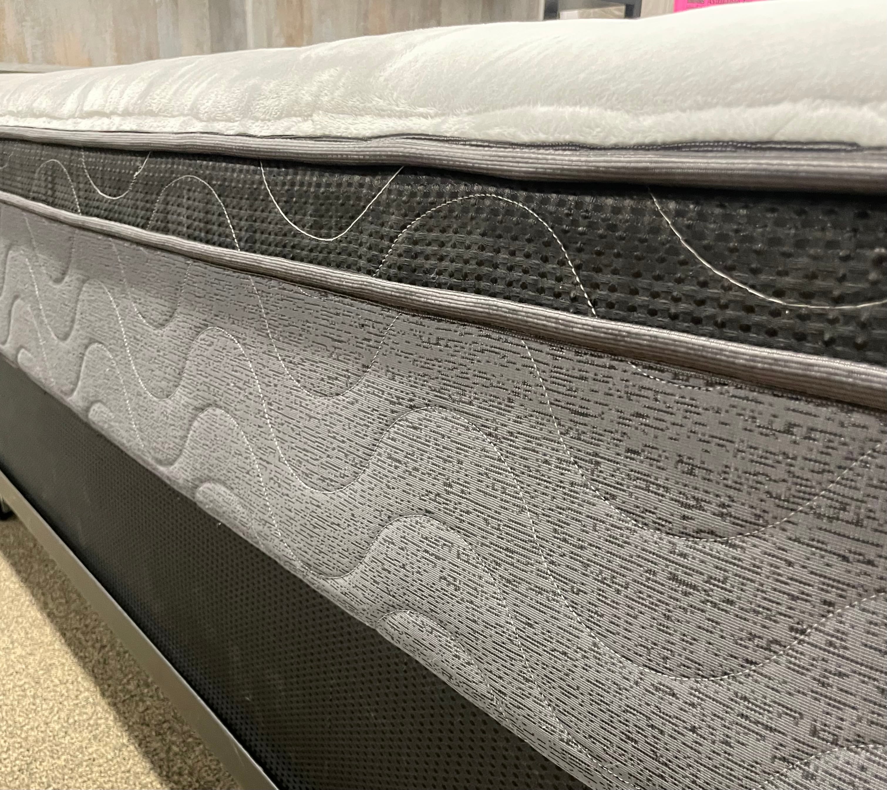 NOBLE TEDDY QUEEN MATTRESS |