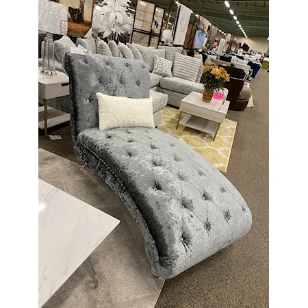 GLAMOUR GREY CHAISE W/ PILLOW |