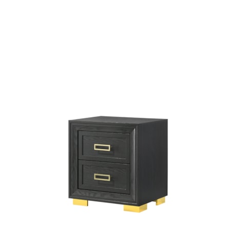 Le&apos;Pew Black &amp; Gold 4 Pc. Queen Bedroom Set