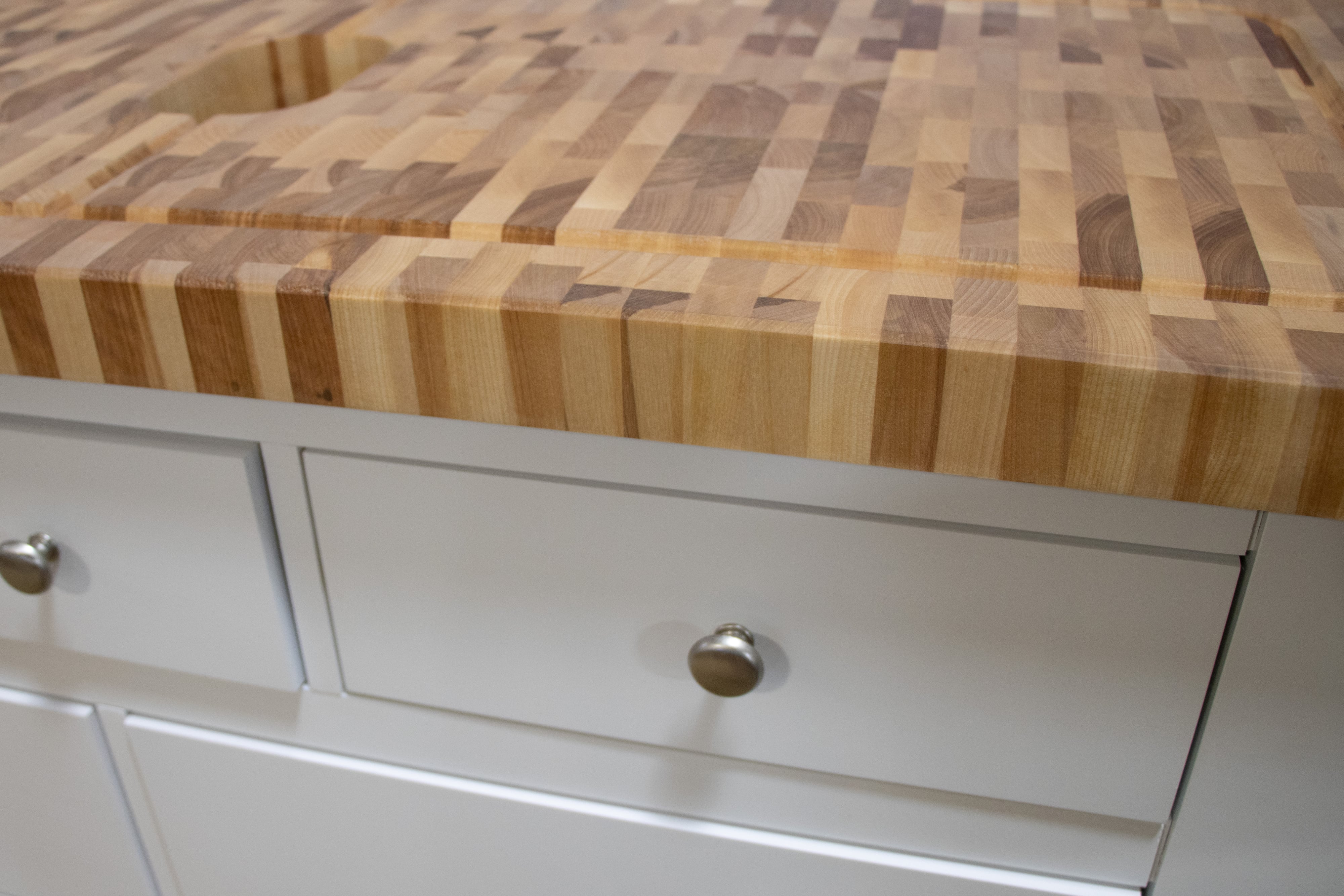 Customizable Kitchen Island