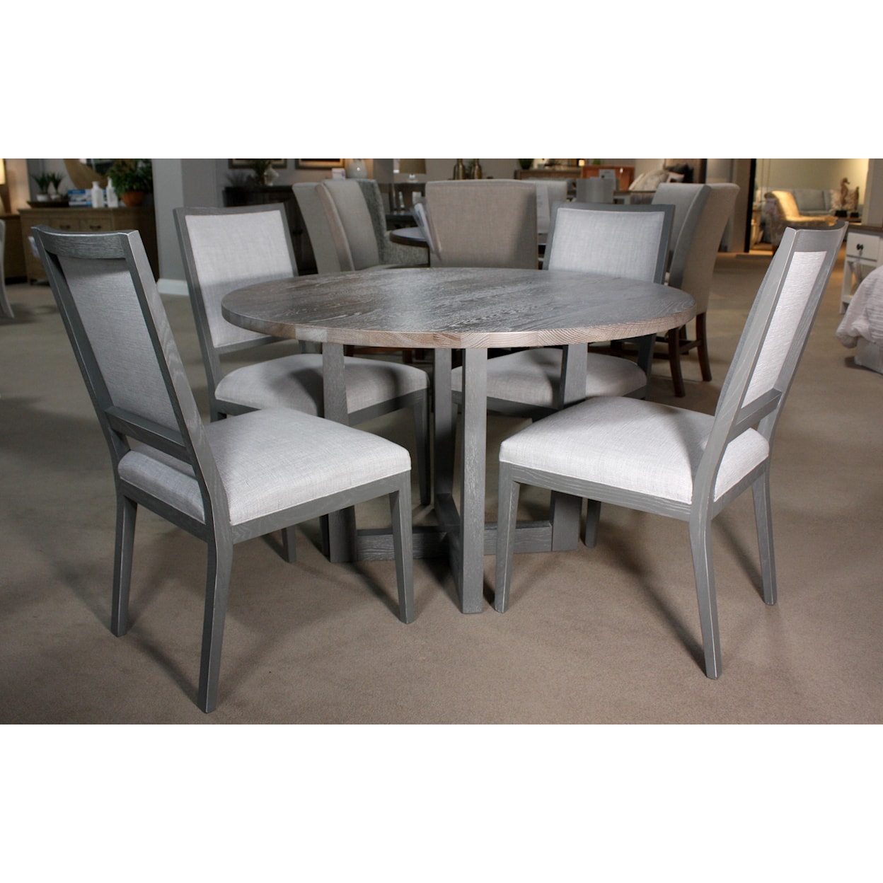 Bassett BenchMade Customizable 5 Piece Dining Set