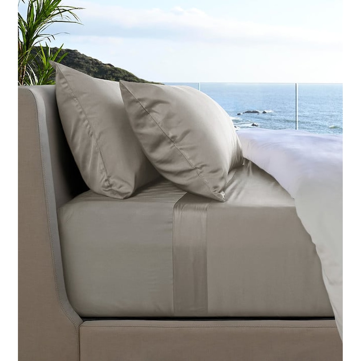 Cariloha Resort Bamboo Bed Sheets Set of Standard Resort Pillowcases in Harbor
