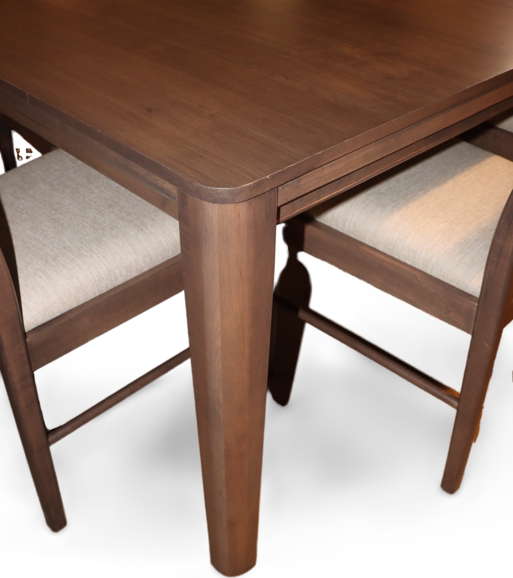 Dandridge Dining Table with Butterfly Leaf
