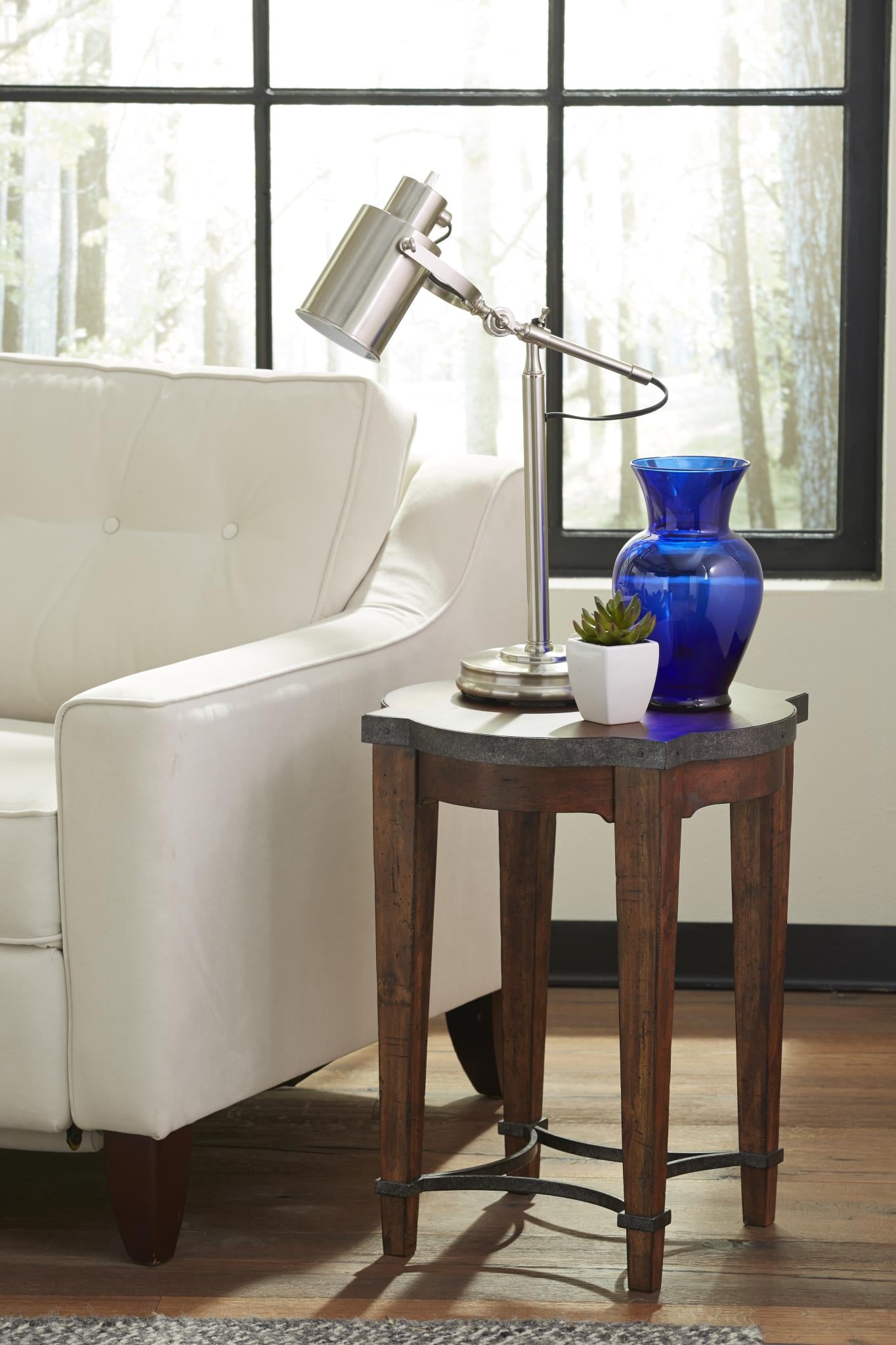 Ginkgo Round Chairside Table