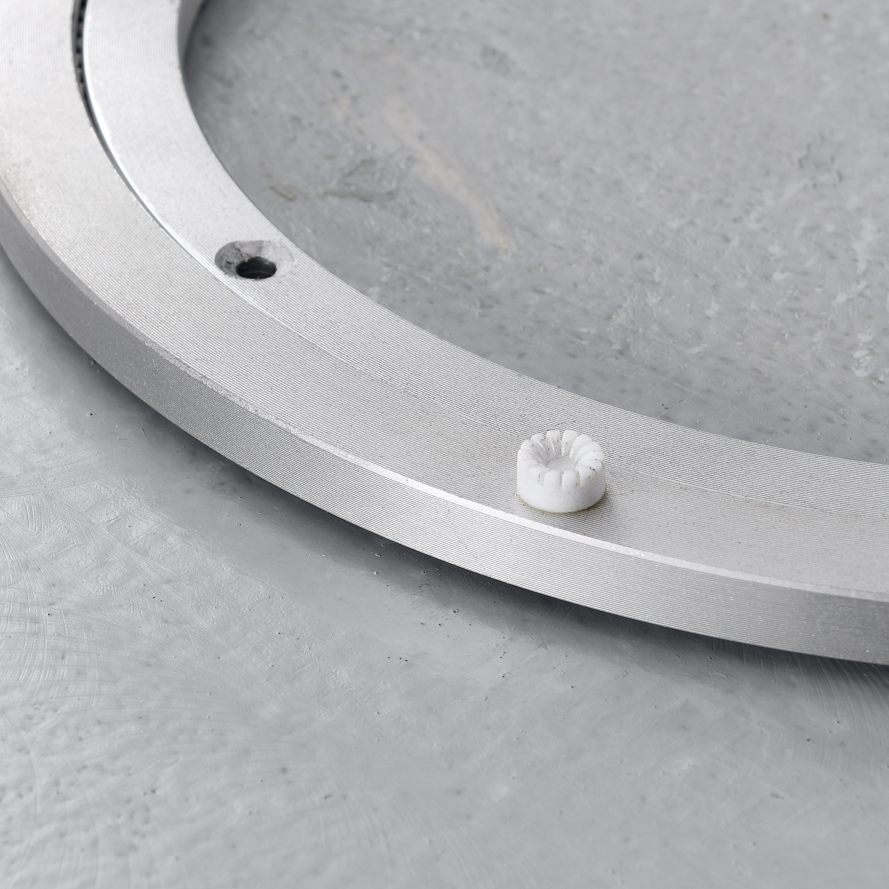 Steve Silver Kaza Kaza Round Gray Marble Lazy Susan