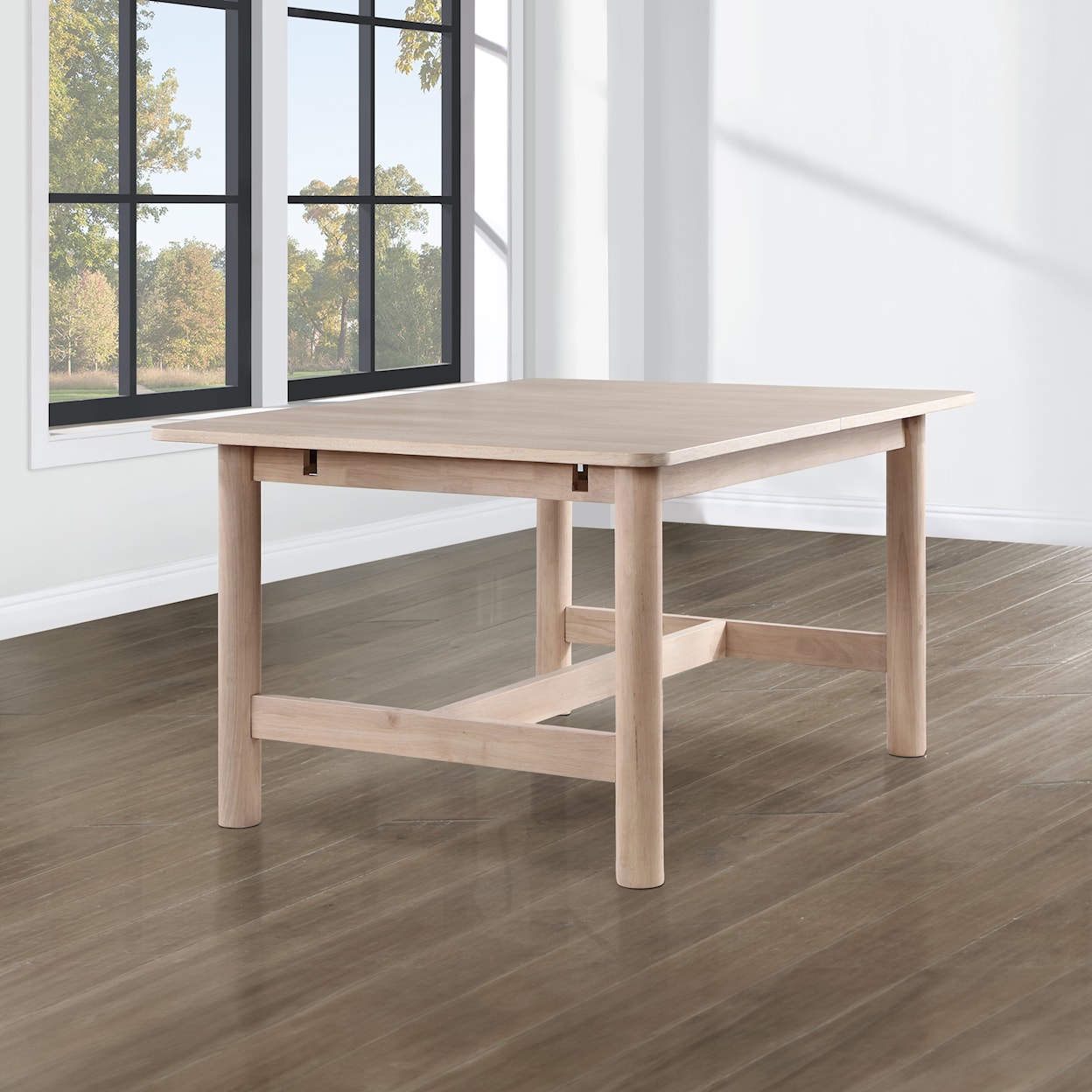 Steve Silver Gabby Dining Table