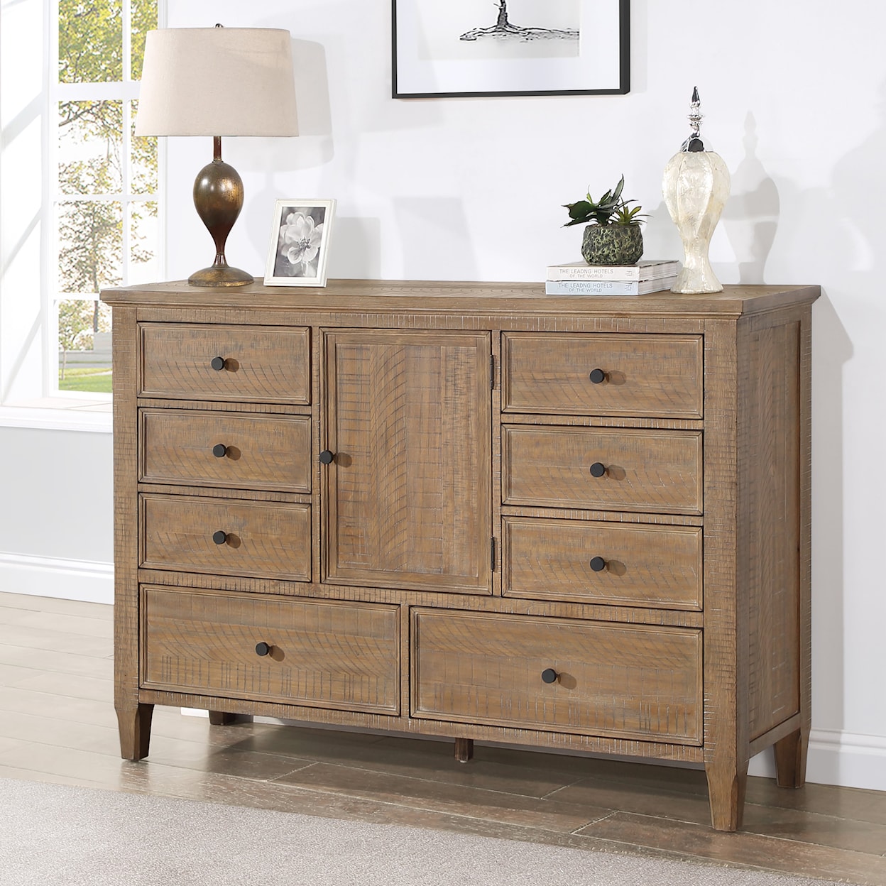 Steve Silver Riverdale 8-Drawer Dresser