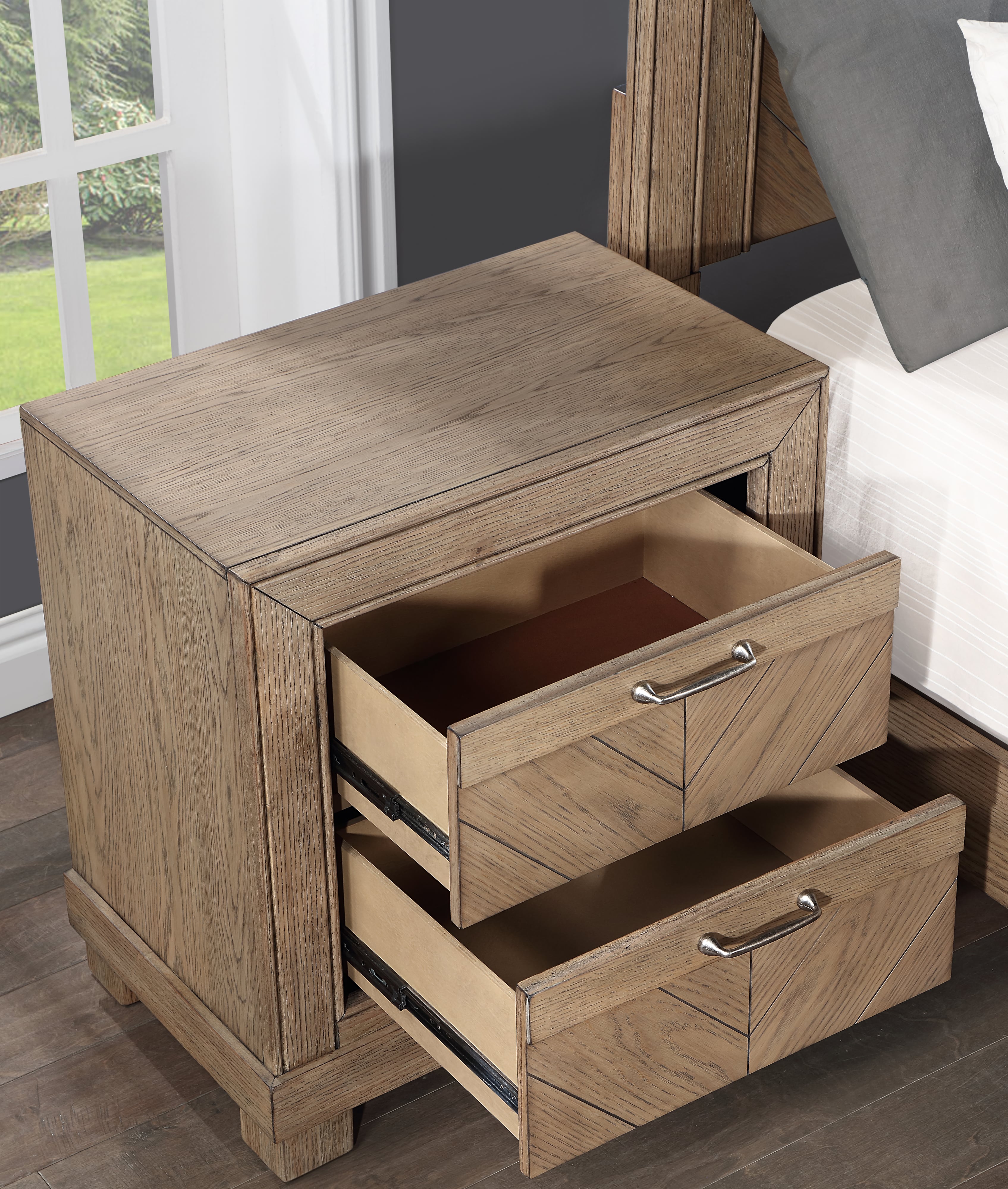 Steve Silver Montana 2-Drawer Nightstand