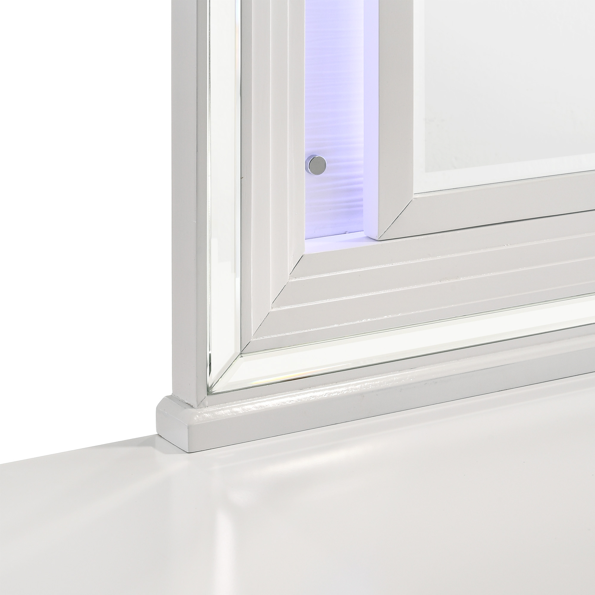 Elements International Twenty Nine Dresser & Mirror Set White