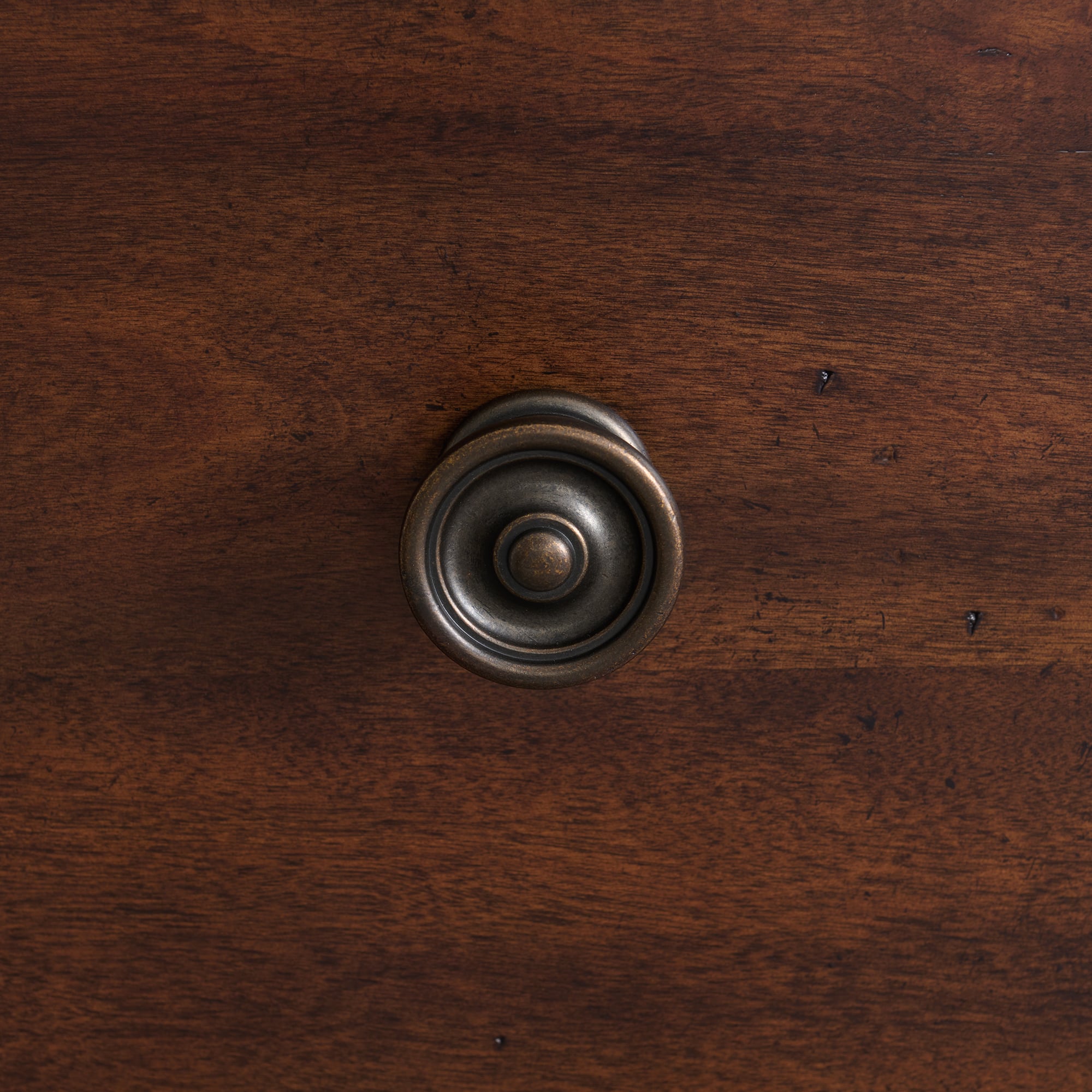 Elements International Phillipe 3-Piece Queen Panel Bedroom Set