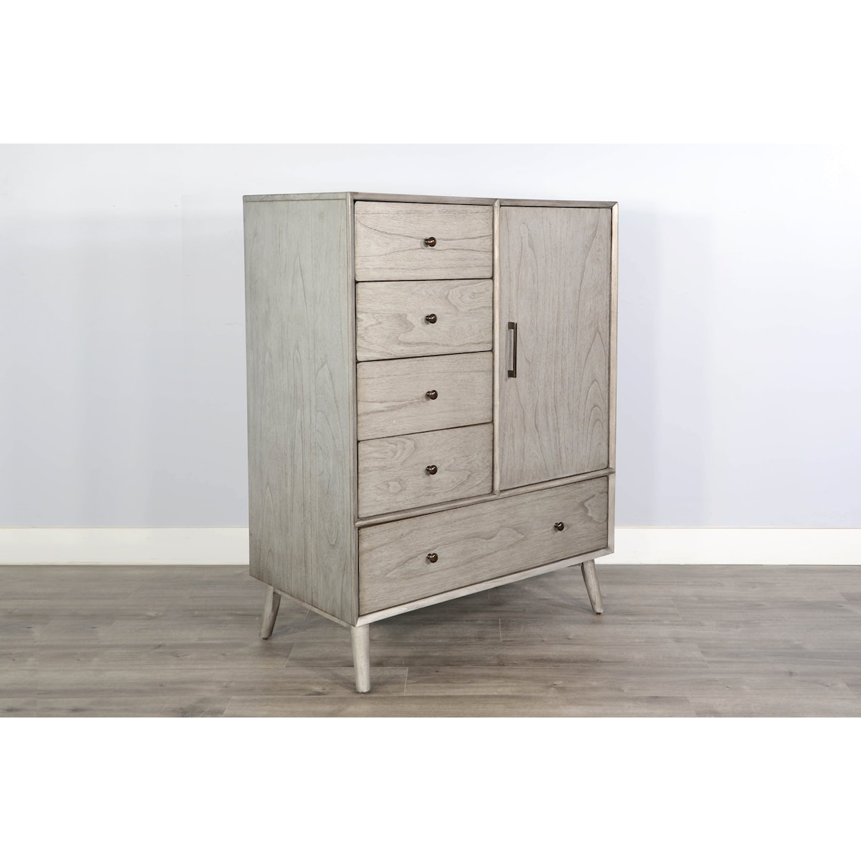 Sunny Designs American Modern Chest