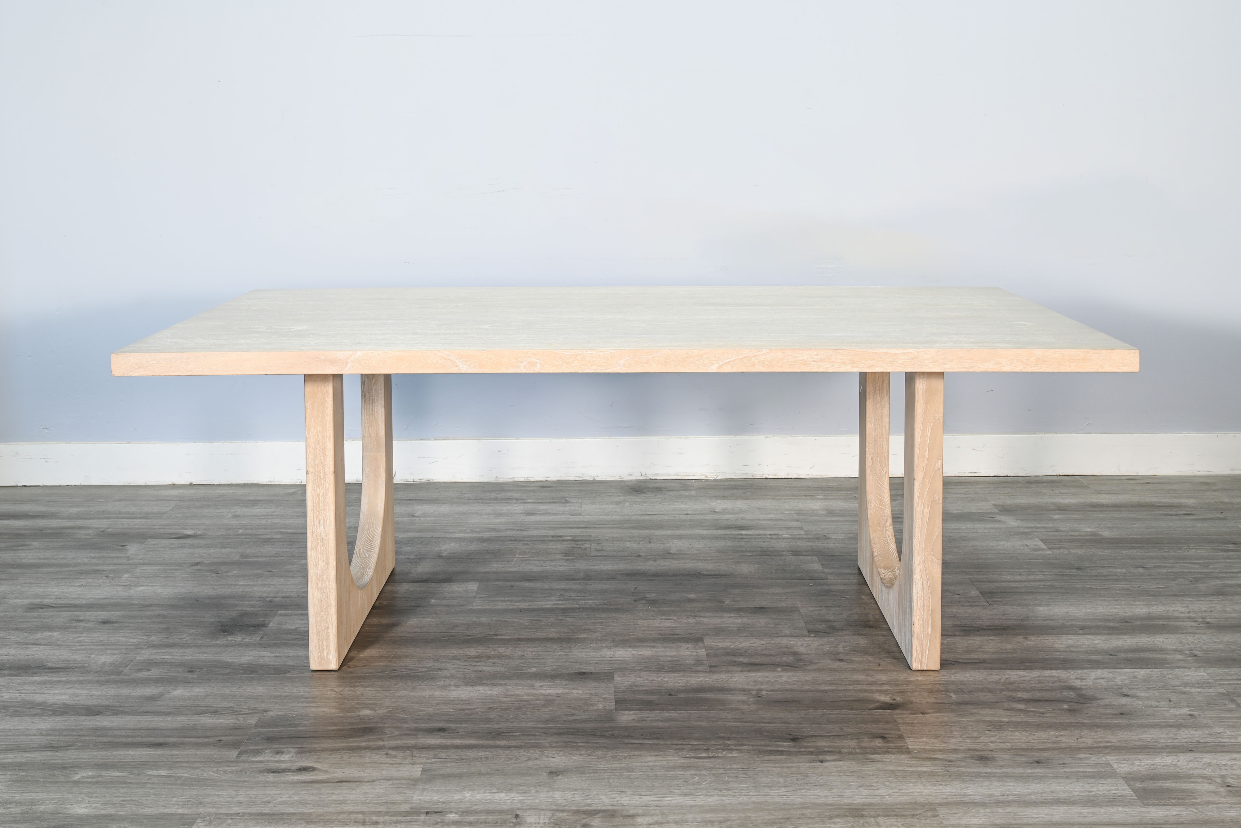 Liz Arched Leg Dining Table