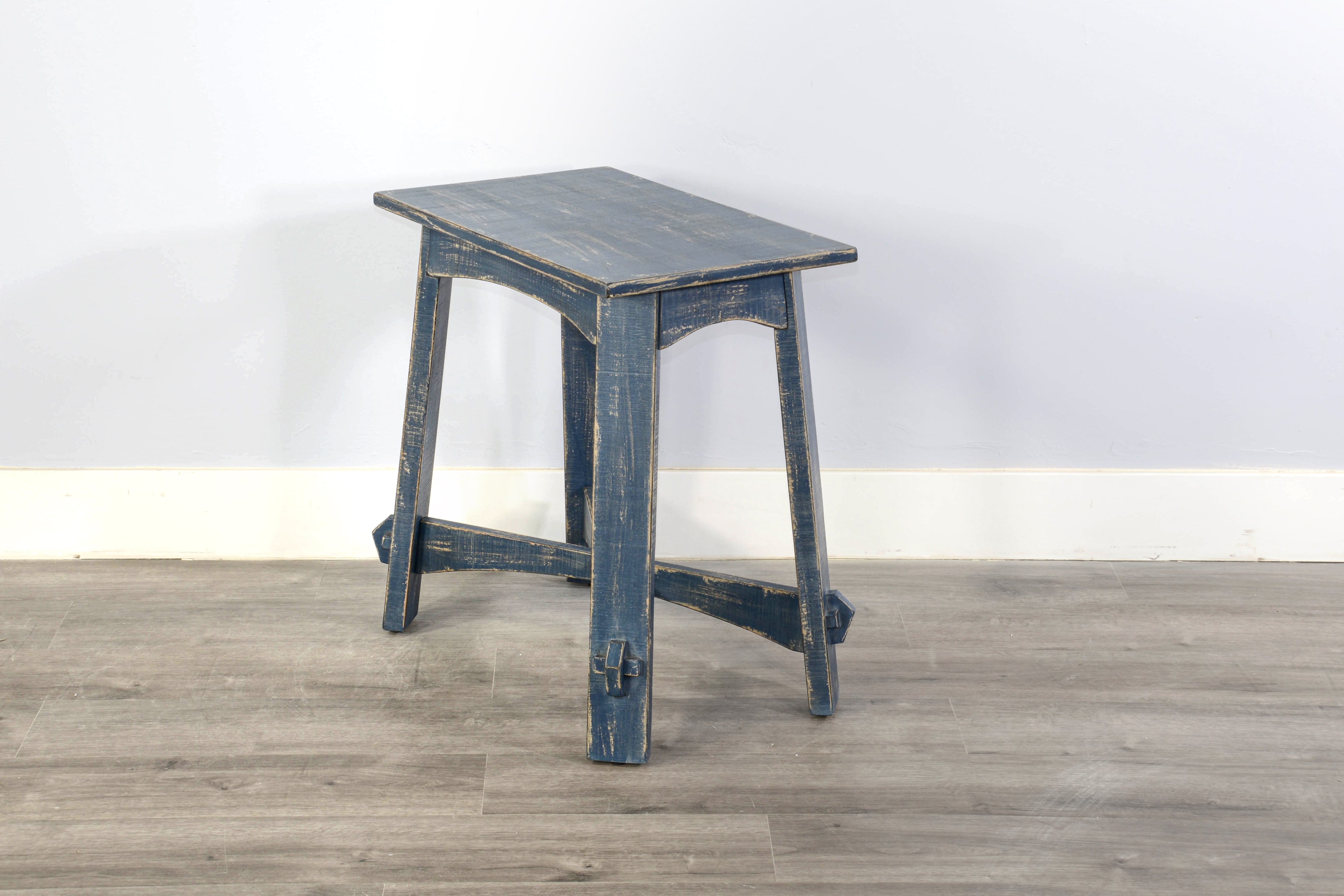 Sunny Designs Marina Ocean Blue Chair Side Table