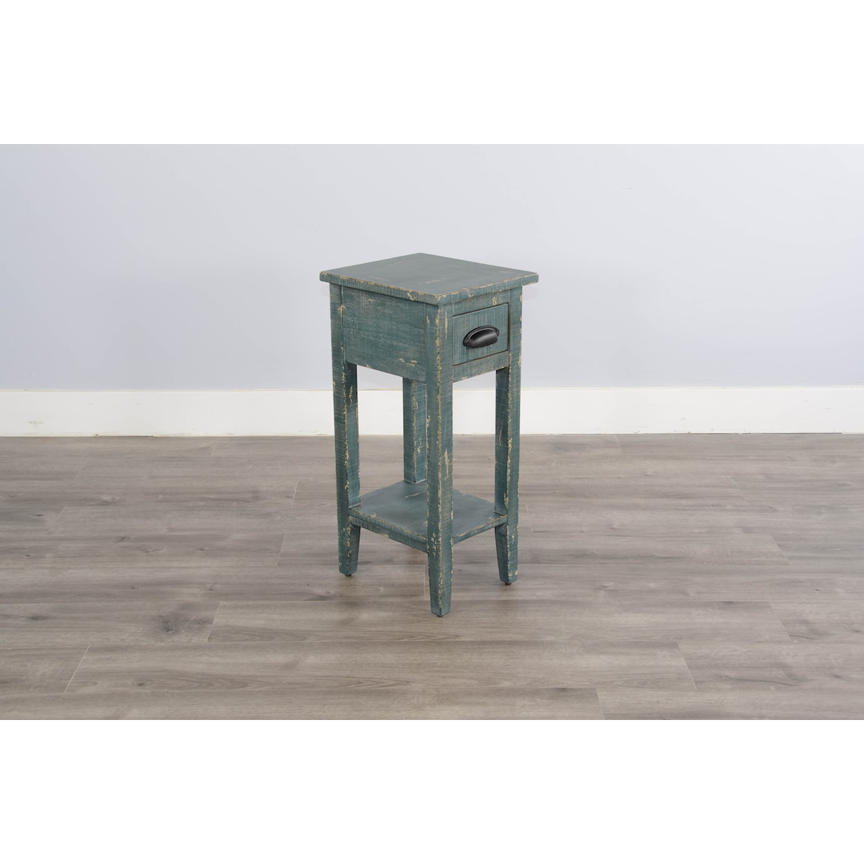 Sunny Designs Marina Sea Grass Chair Side Table