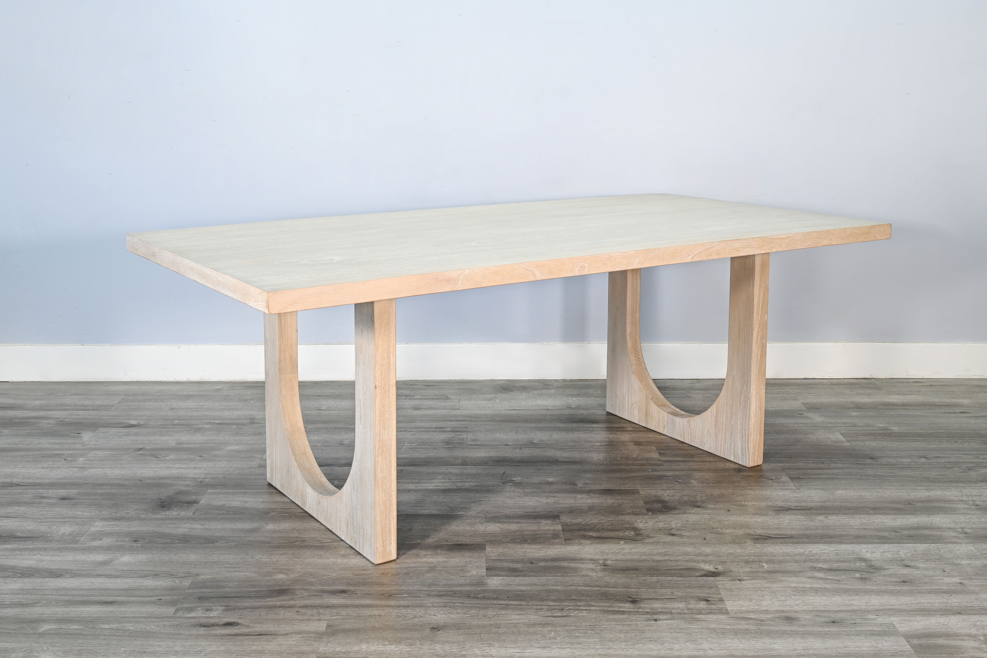 Liz Arched Leg Dining Table