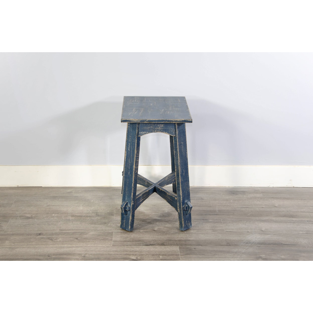 Sunny Designs Marina Ocean Blue Chair Side Table