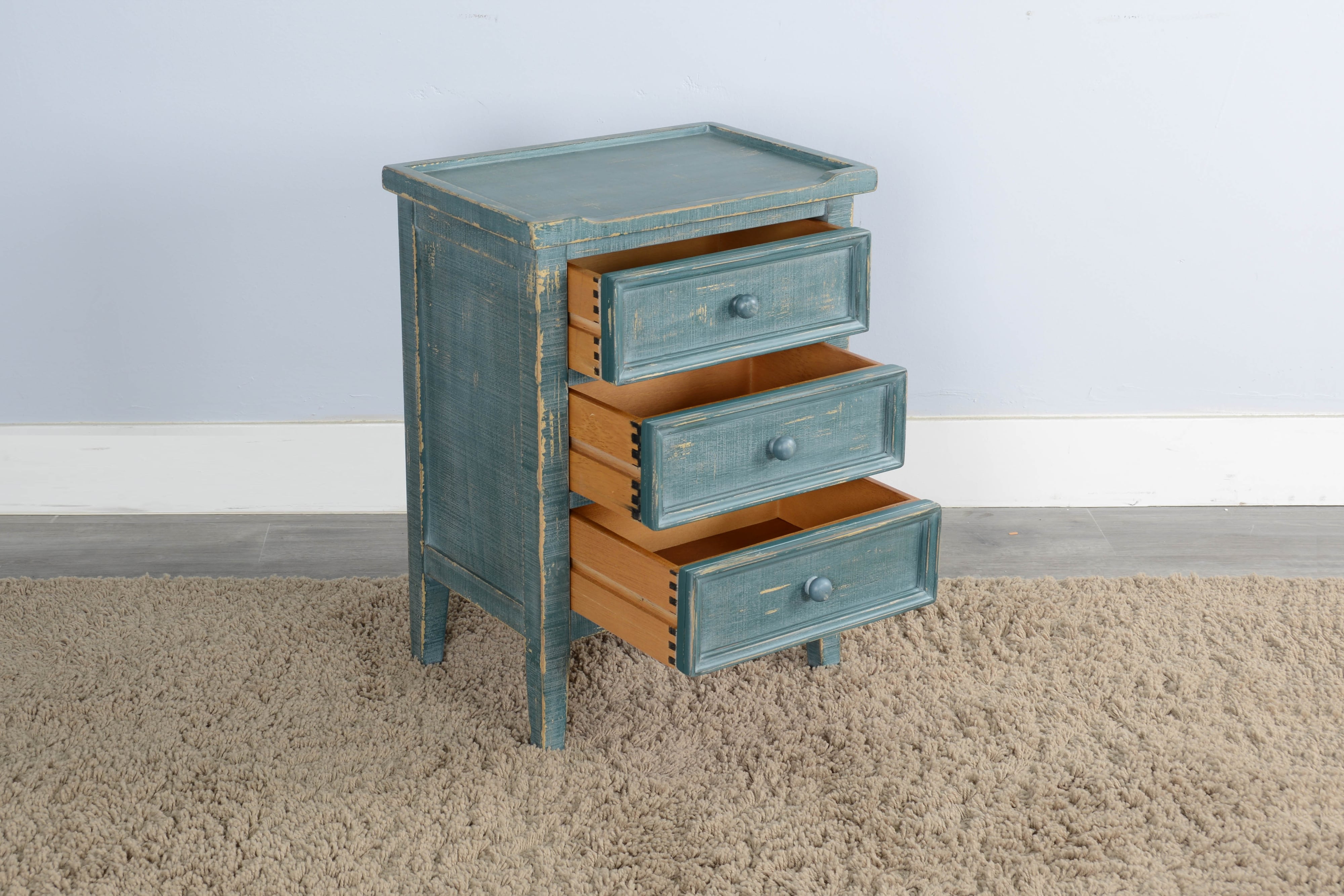 Sunny Designs Marina End Table