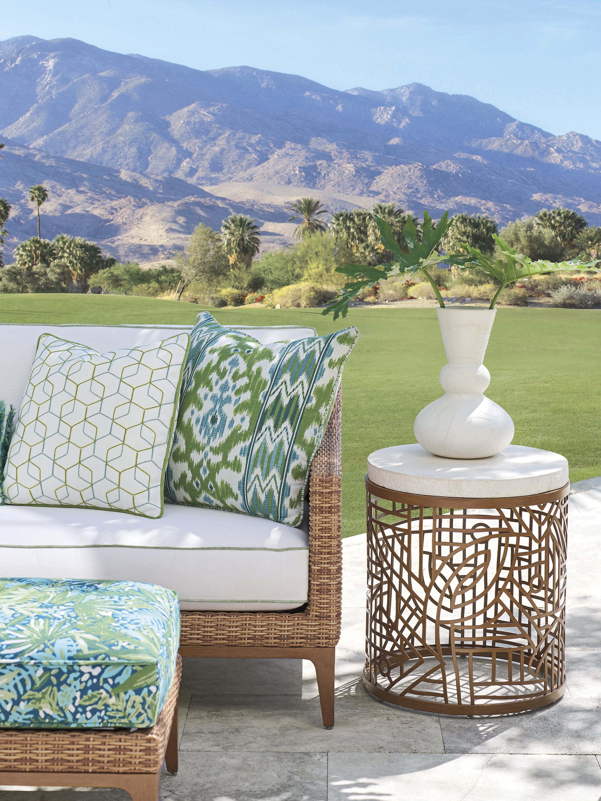 Tommy Bahama Outdoor Living Palm Desert Poolside End Table